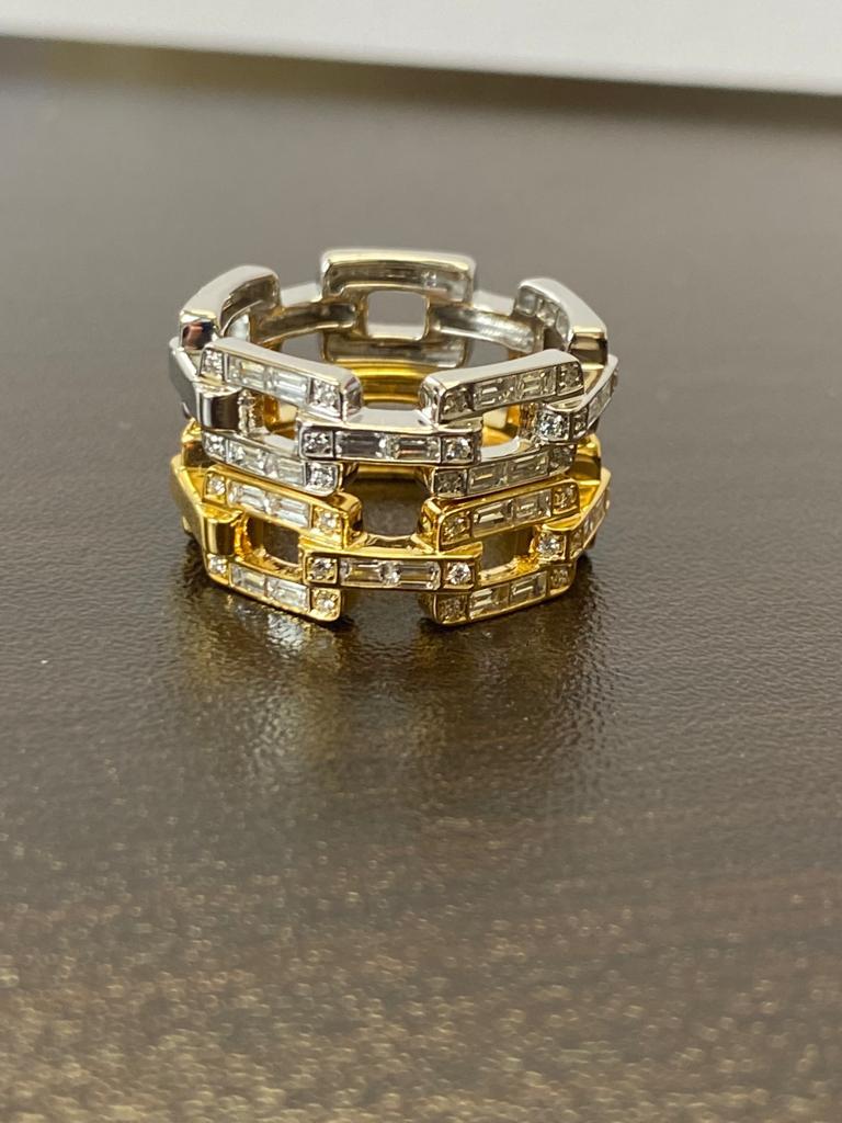 Baguette Cut 18K White / Yellow Link Rings For Sale