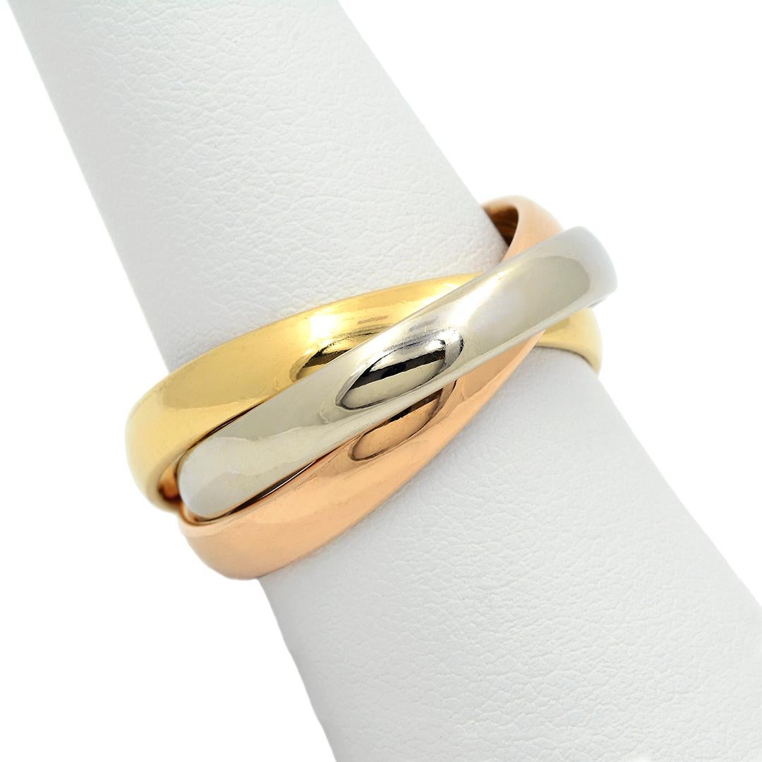 18k White Yellow & Rose Gold Trinity Band Ring In Good Condition In Dallas, TX