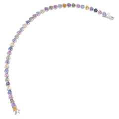Bracelet en or blanc 18 carats, saphirs mélangés, pierres arc-en-ciel taille triangle 7" 17 ctw 10,6 g