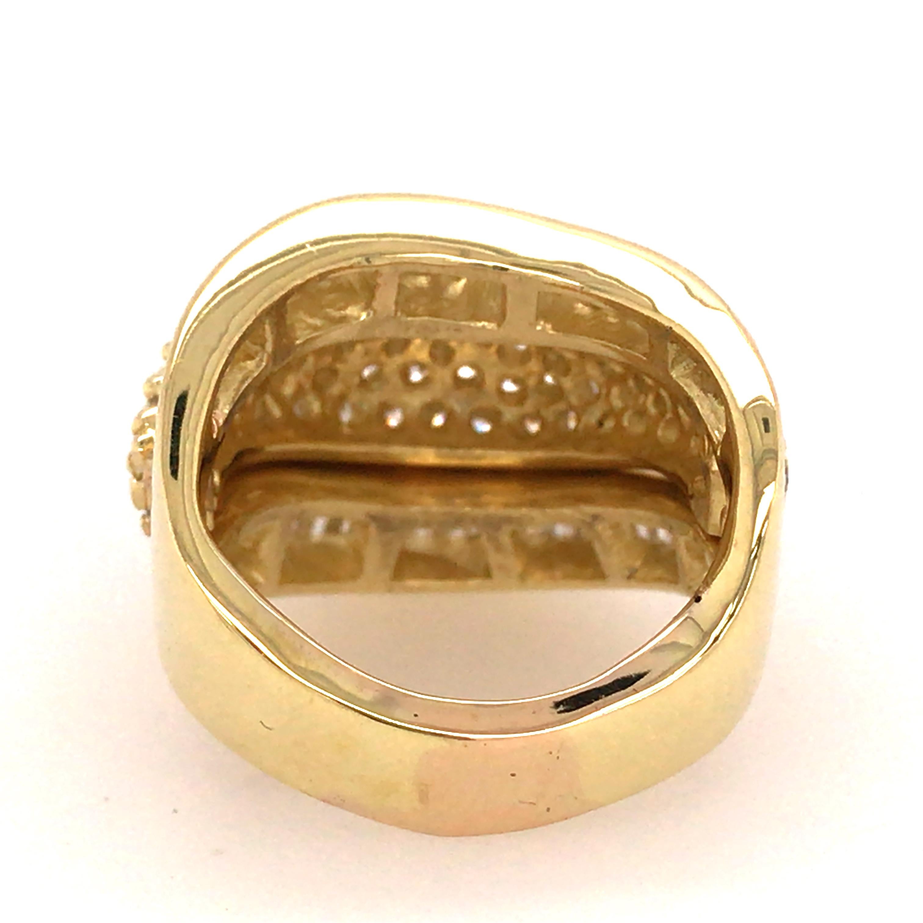 18 Karat Wide Round and Baguette Diamond Band Yellow Gold In Good Condition For Sale In Boca Raton, FL