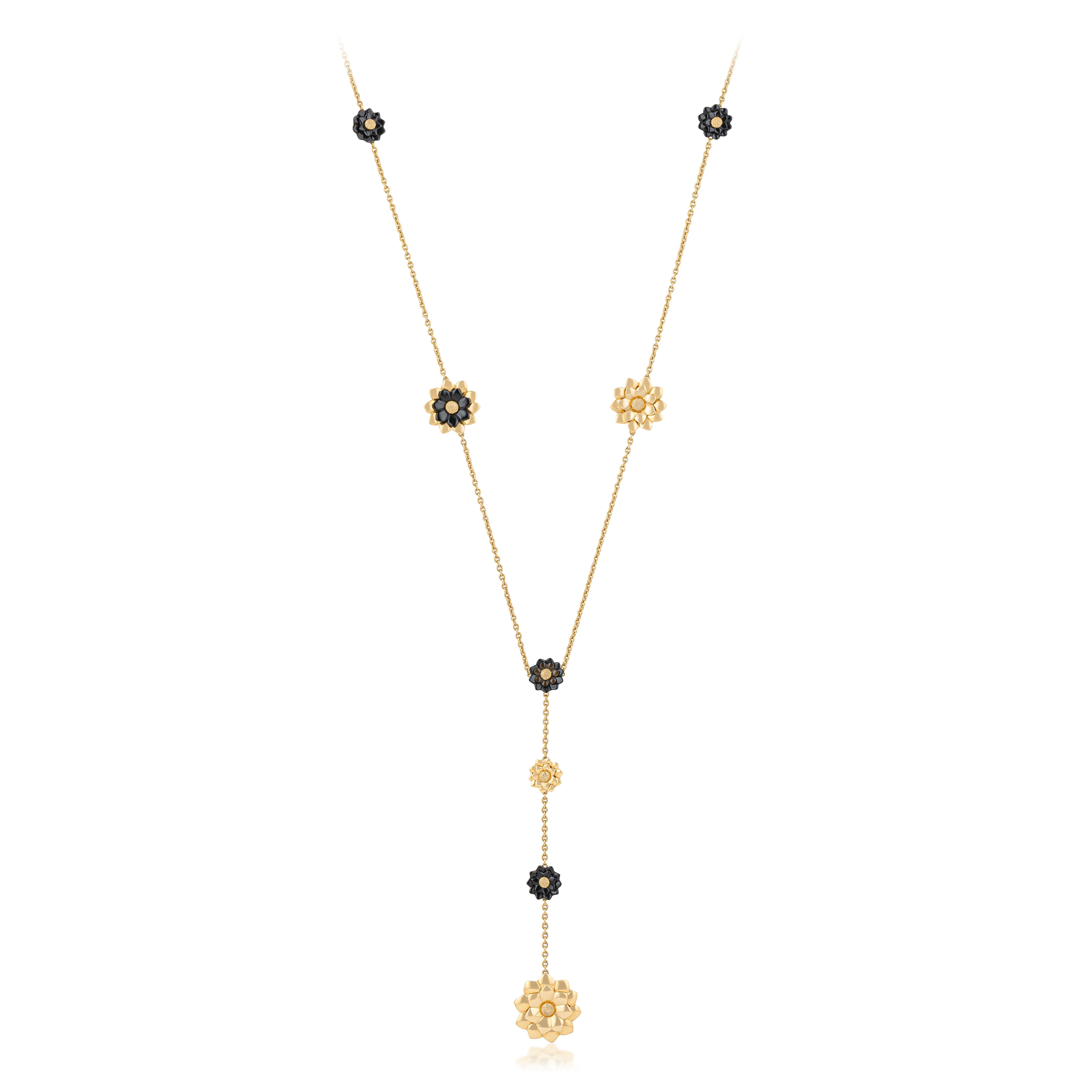 Romantique Chaîne collier en or jaune 18 carats à motif de fleurs en vente
