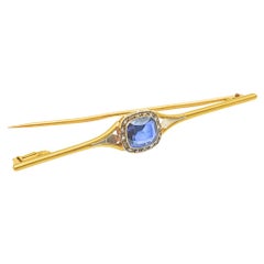 18K Yellow and White Gold Brooch with Blue Sapphire and Diamonds