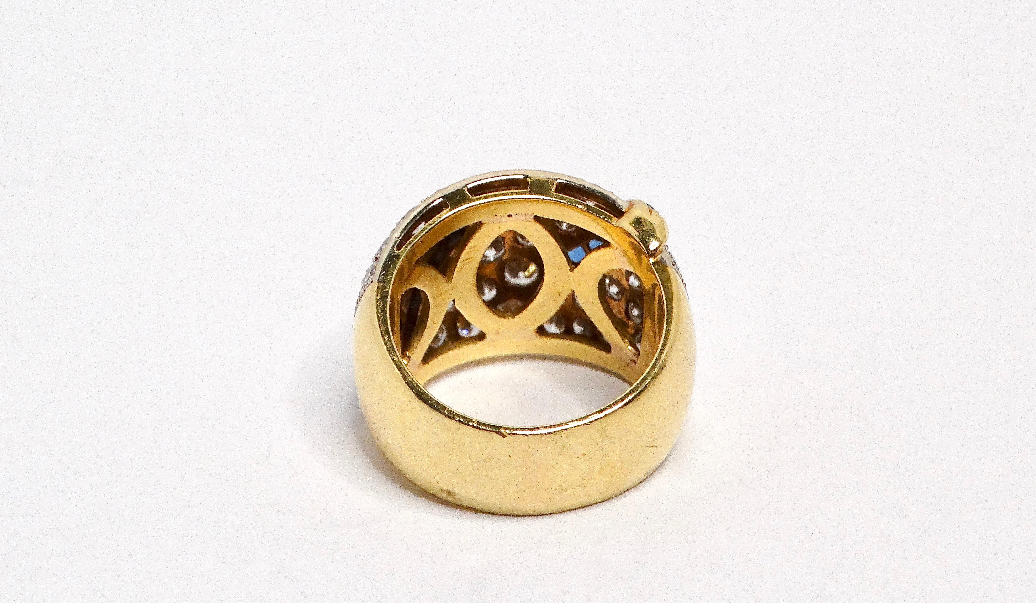 18k Yellow and White Gold Diamond and Sapphire Cocktail Ring For Sale 1