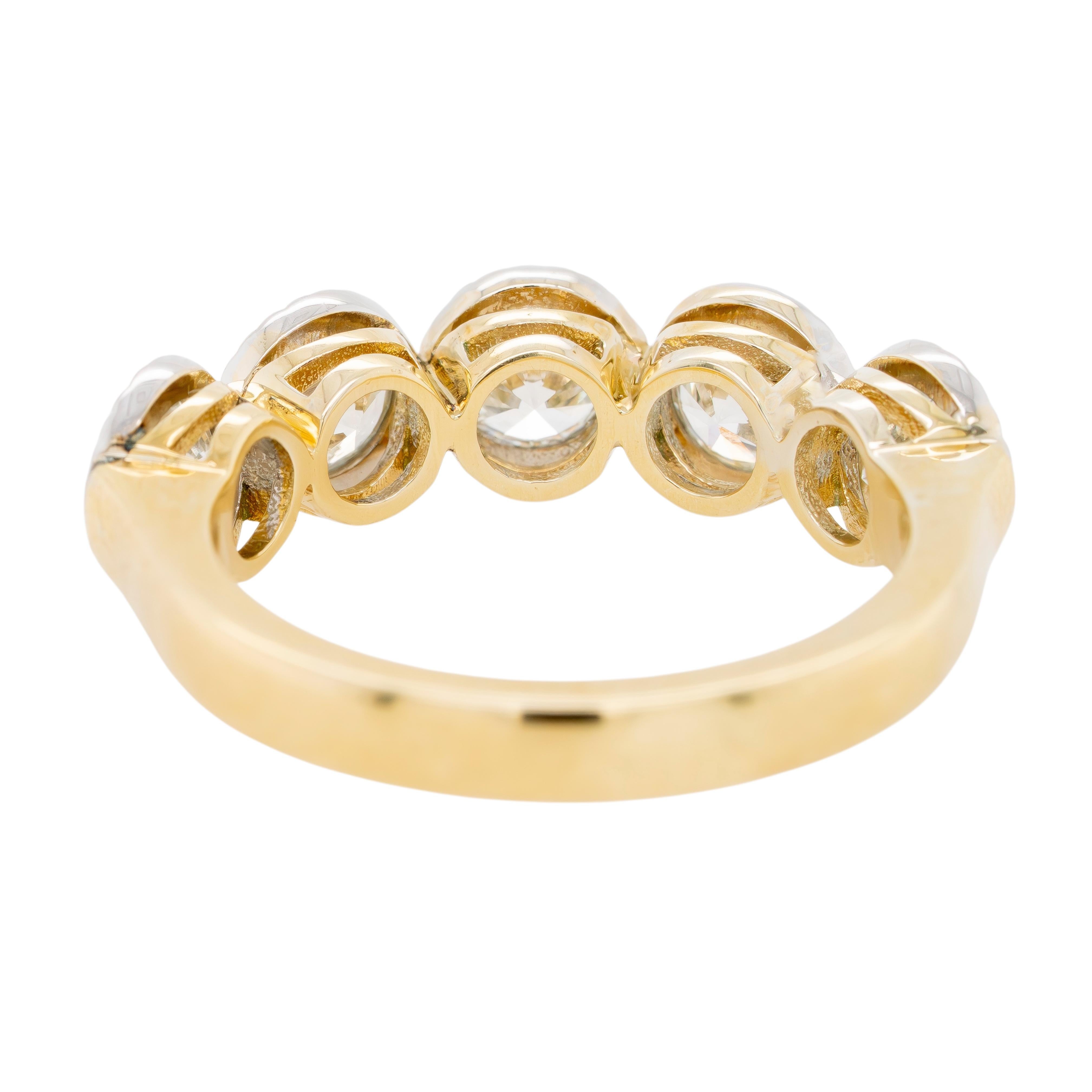 Bracelet en or jaune et blanc 18k serti de diamants en vente 1