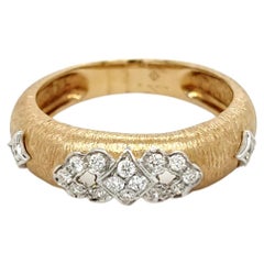 Anello elegante con diamante traforato in oro giallo e bianco 18 carati con finitura fiorentina