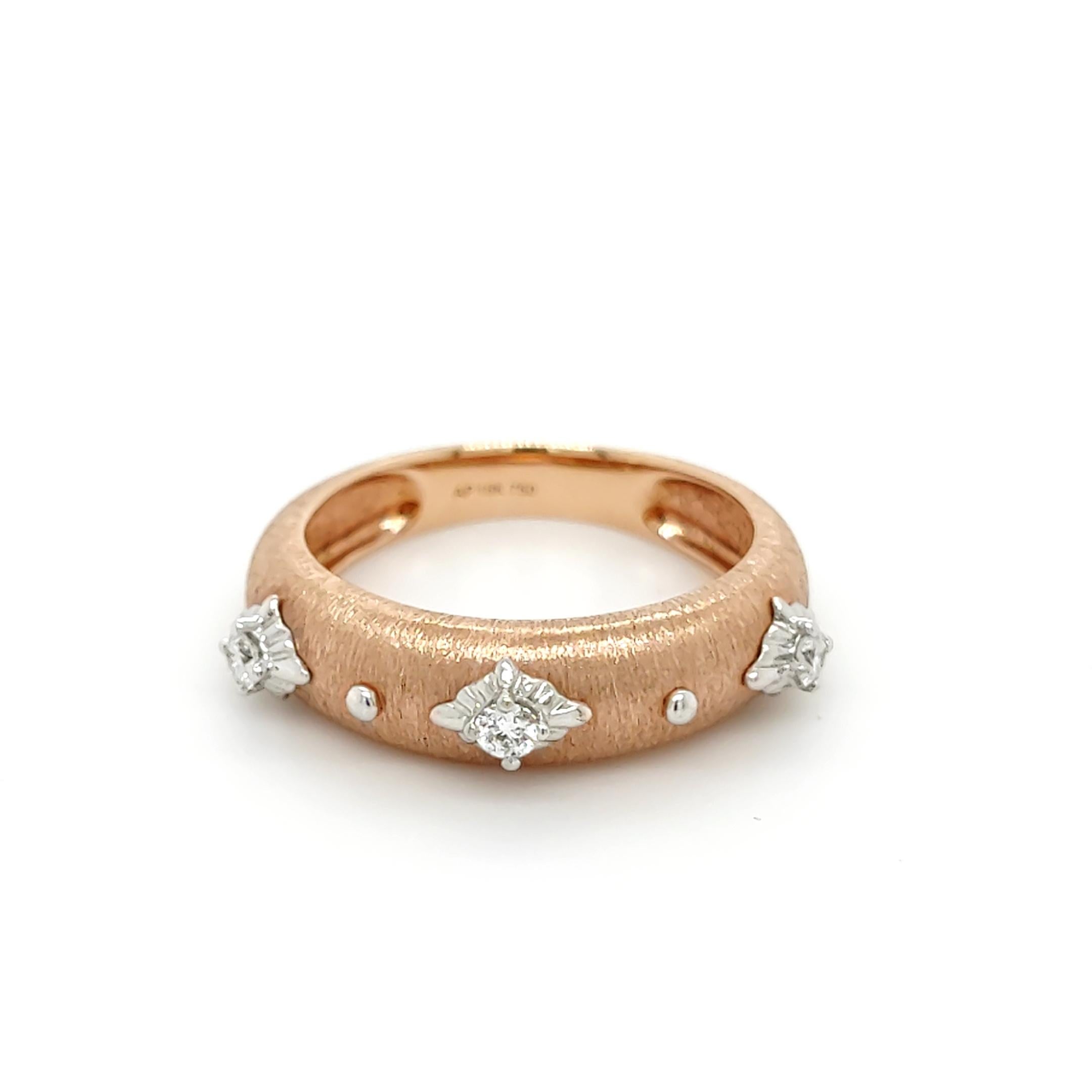 18K Rose and White Gold Elegant Diamond Ring in Florentine Finish For Sale  at 1stDibs