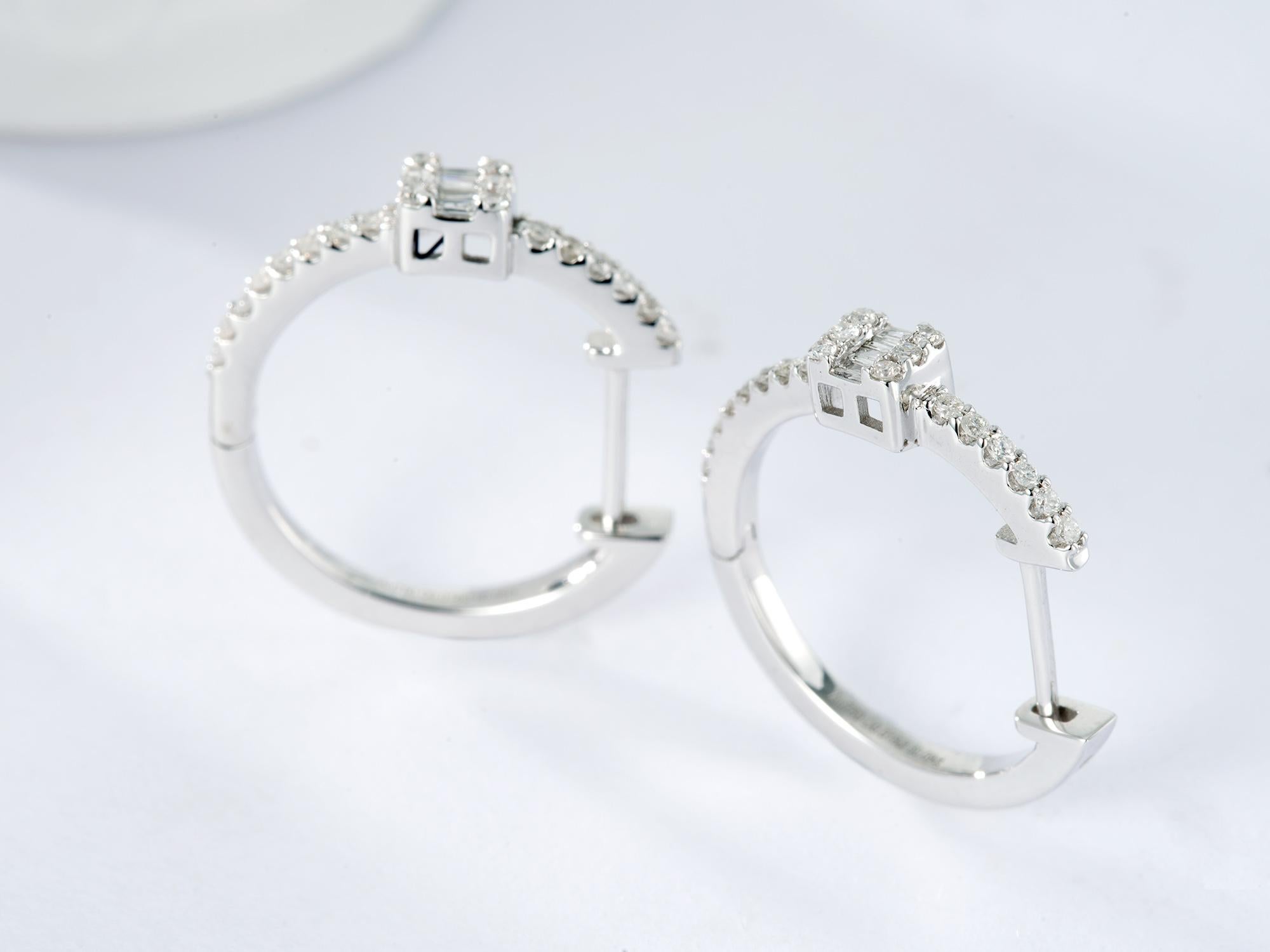 Modern 18K Yellow and White Gold Half-Hoop Earrings with Natural Square Diamond Accents For Sale