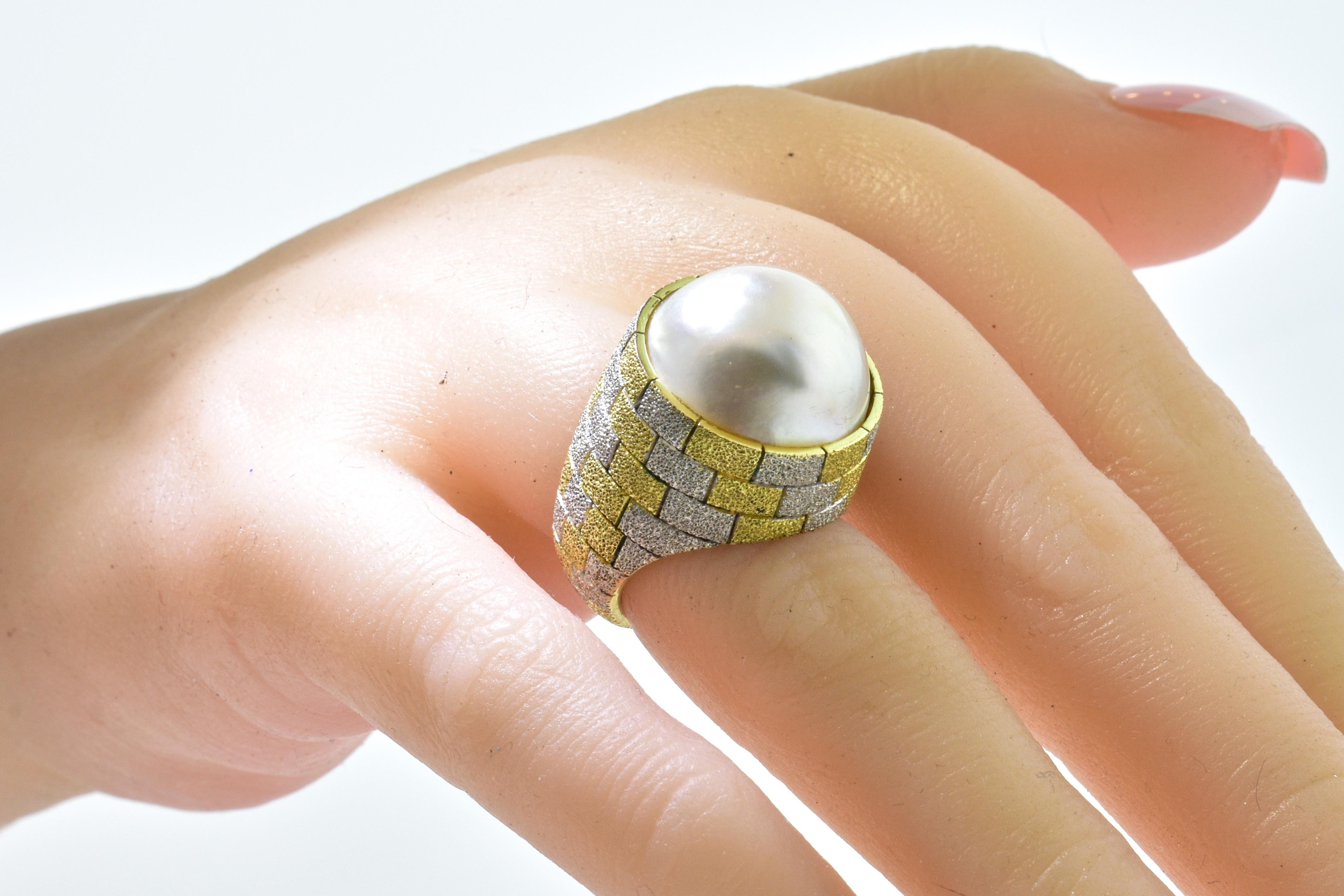 Women's or Men's 18 Karat Yellow and White Gold Holding a Large Cultured Mabe Pearl, circa 1965