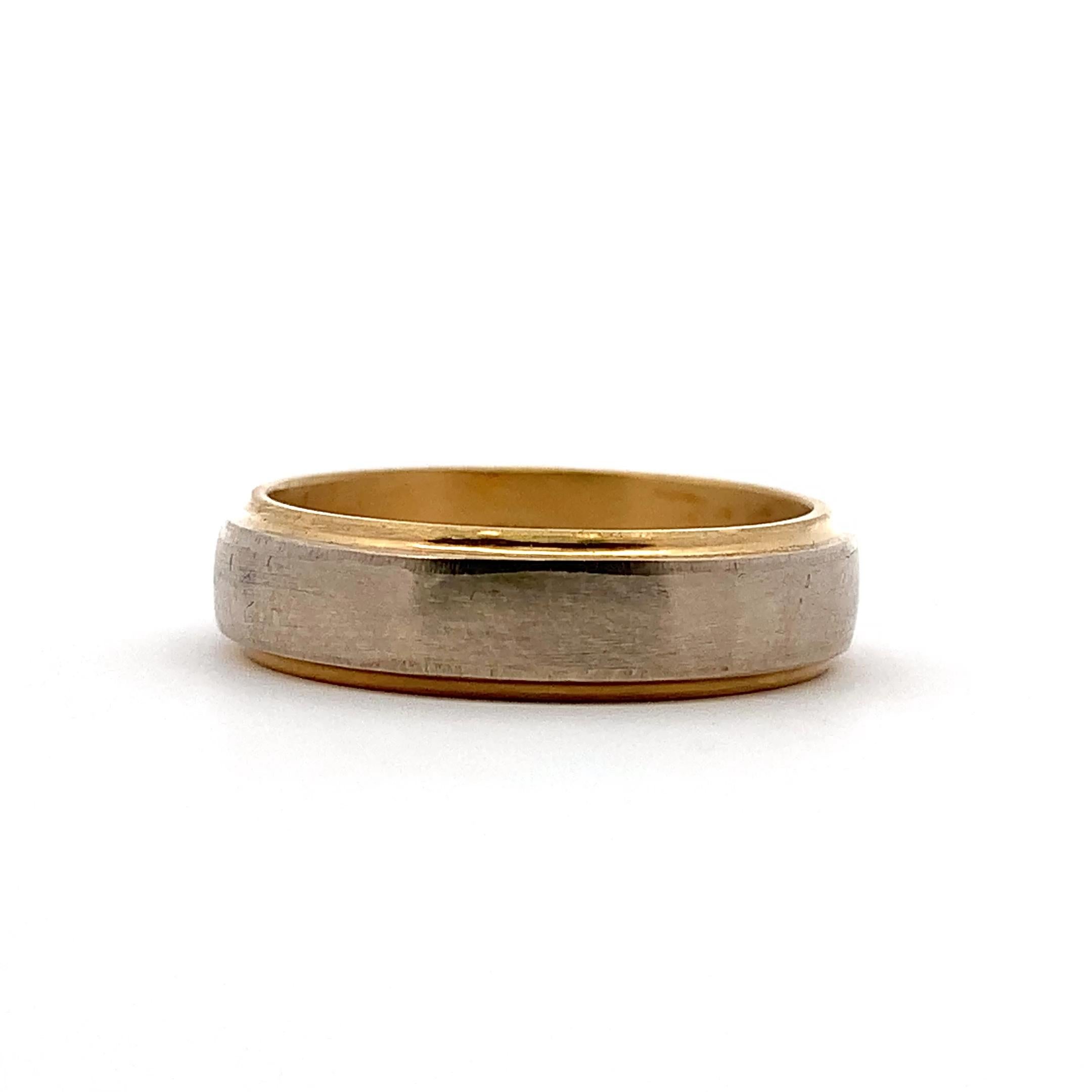 da uomo o donna Anello nuziale in oro giallo e bianco opaco satinato 18k in vendita
