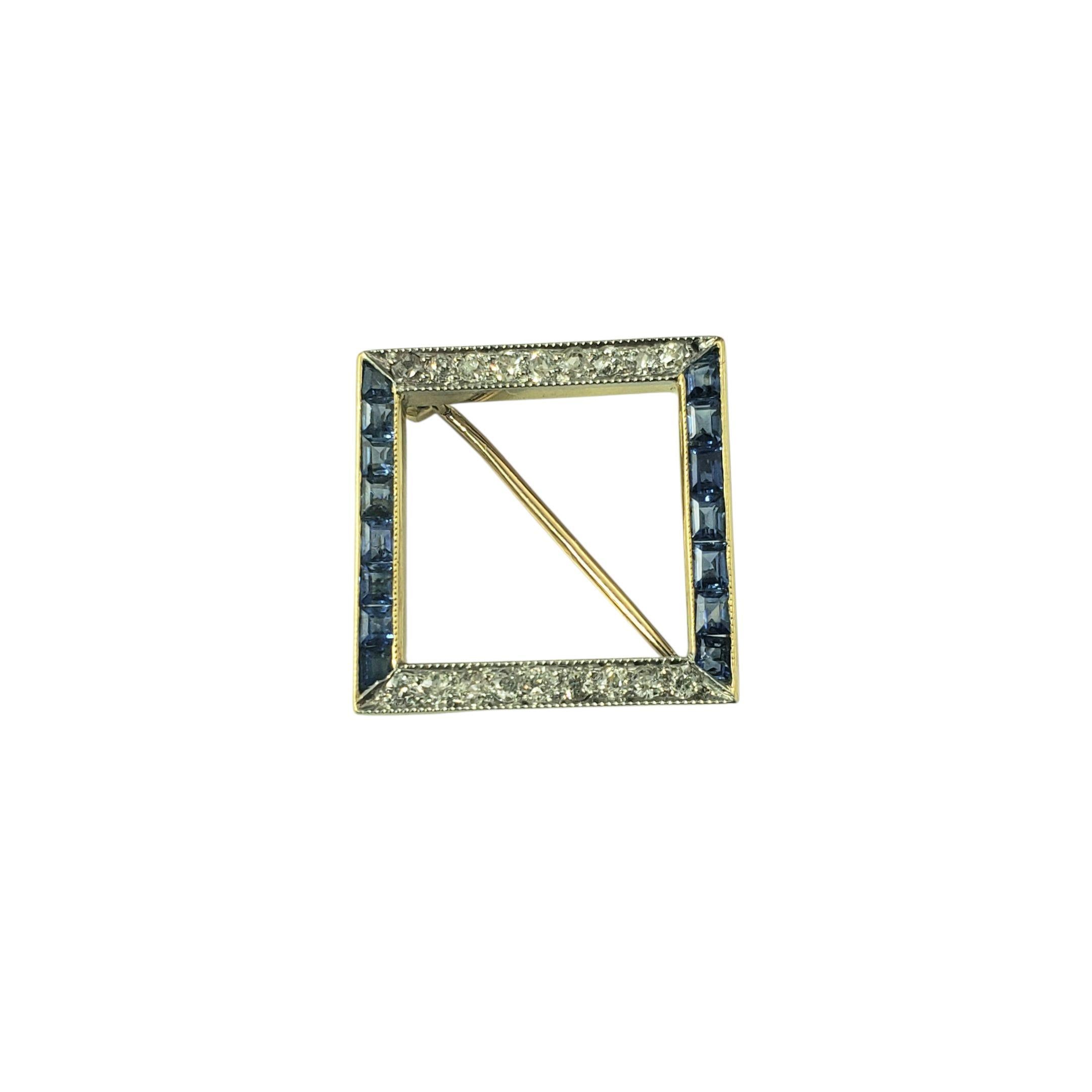 Broche en or jaune et blanc 18K saphir et diamant JAGi Certified-

Cette élégante broche de forme carrée est réalisée en or blanc et jaune 18 carats, sertie de 15 saphirs de taille carrée et de 18 diamants ronds de taille brillante, qui lui