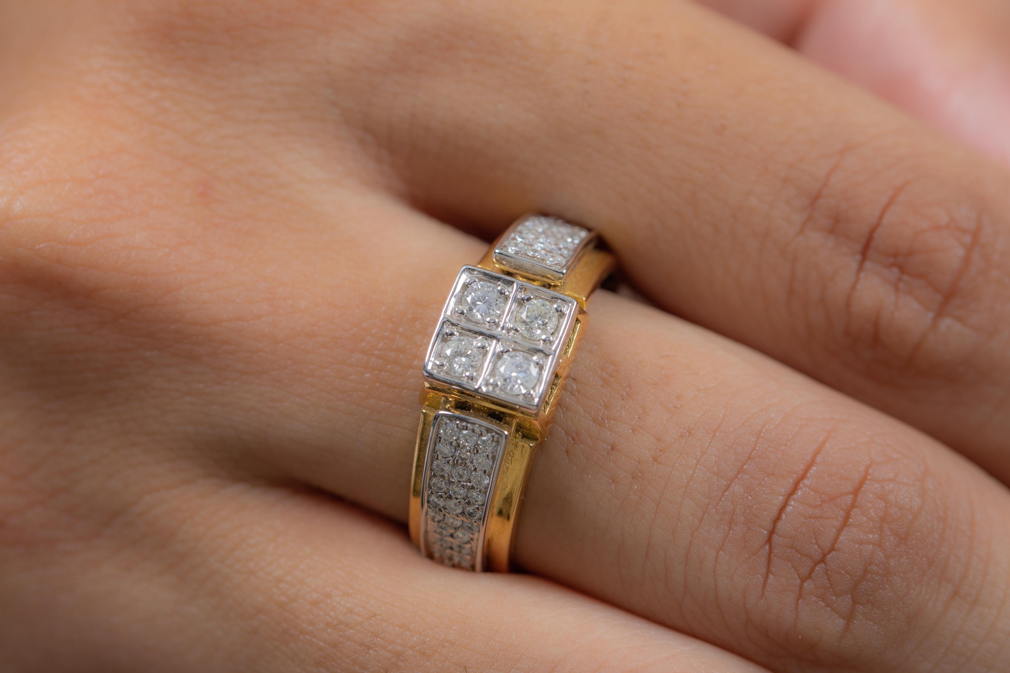 En vente :  Bague de fiançailles pour homme en or blanc jaune 18K avec diamant Cadeau 2