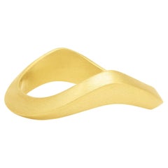 18k Yellow Antique Matte Gold Architectural Asymmetrical Wave Sand Ring