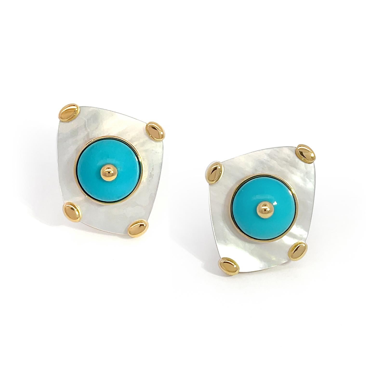 18K Yellow God Mother of Pearl and Turquoise Clip On Earrings In New Condition For Sale In New York, NY