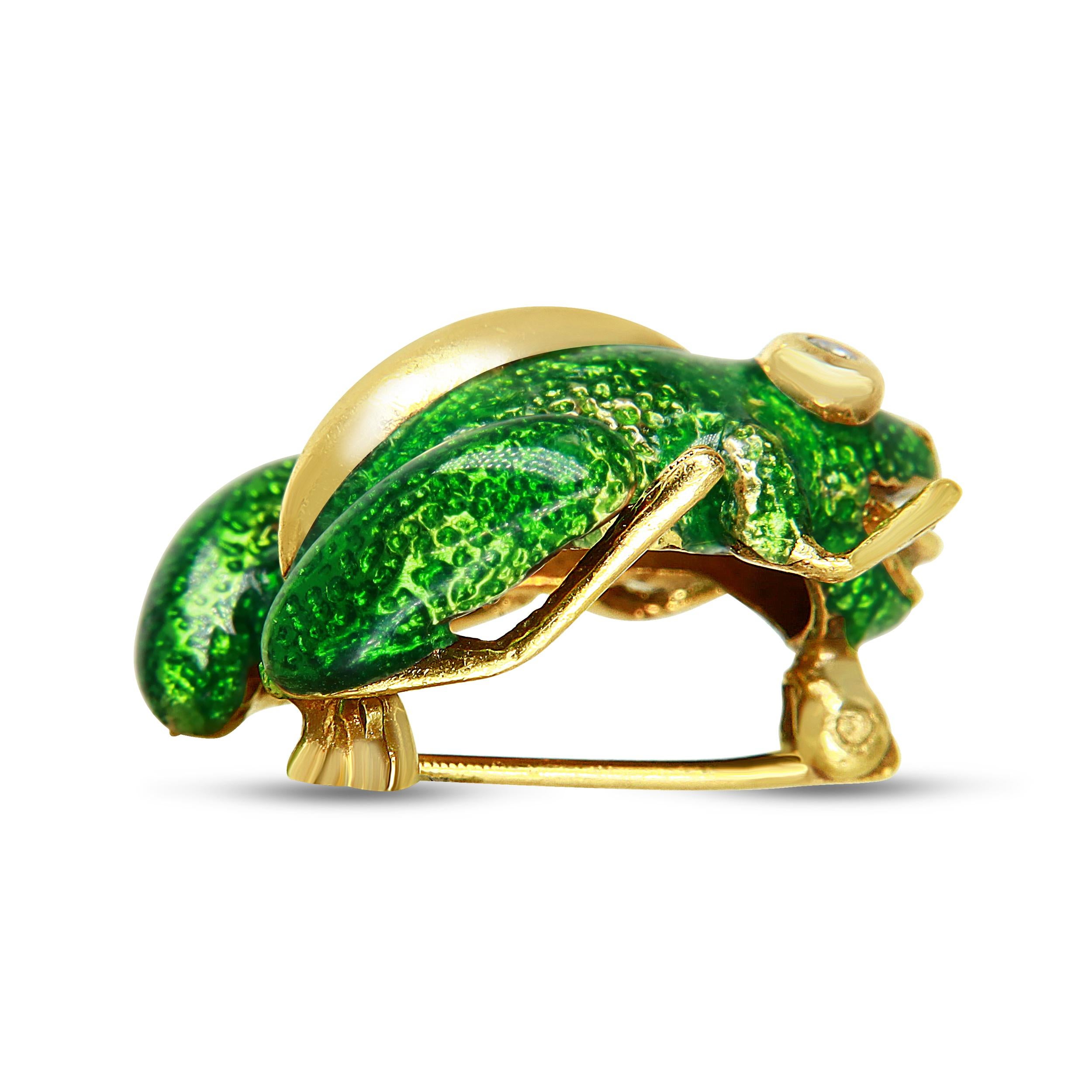 Contemporary 18K Yellow Gold 0.04 Carat Diamond Green Enamel Frog Brooch Pin