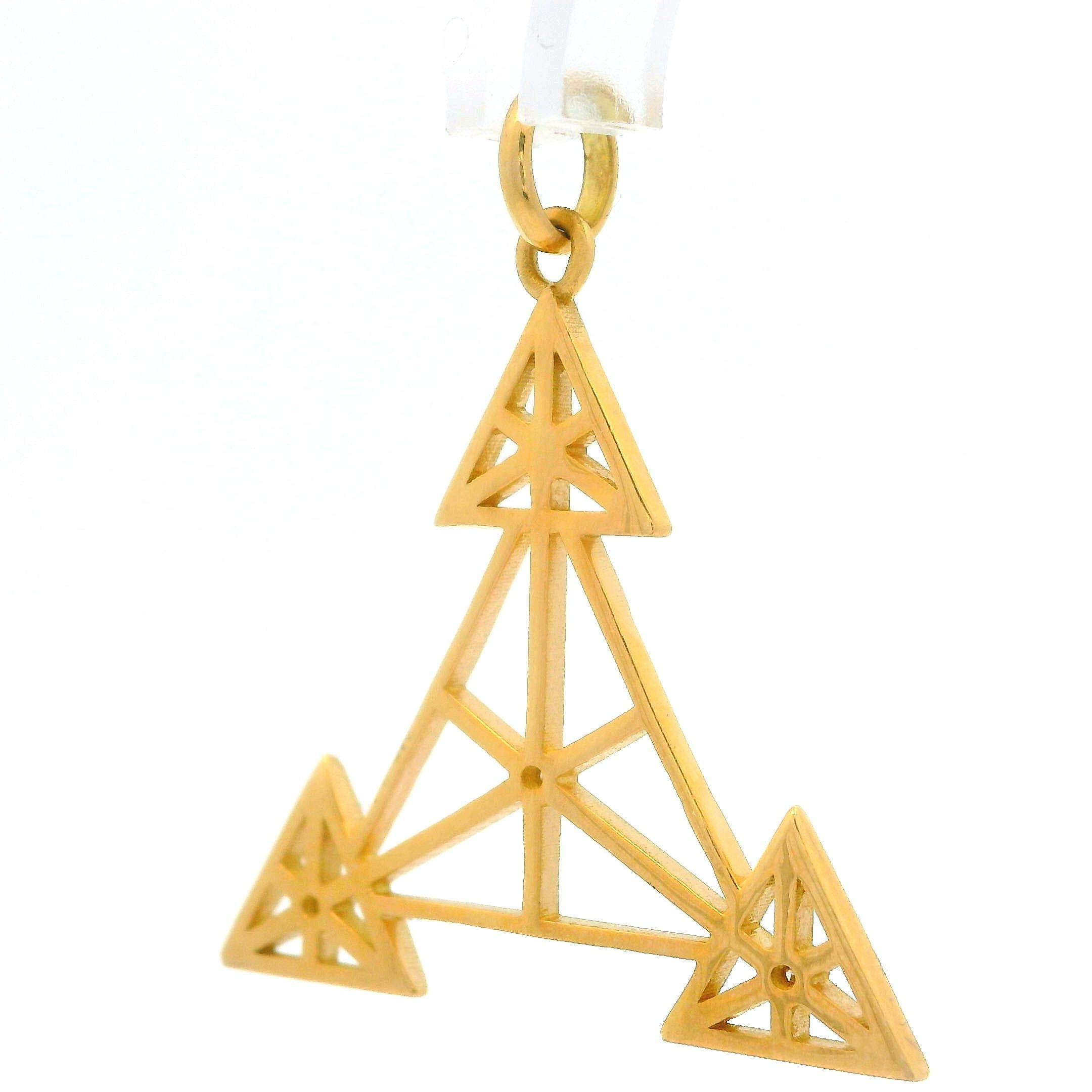 Taille brillant Pendentif triangulaire en or jaune 18k 0.04ctw Diamond Geometric Open Work en vente