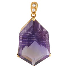 Pendentif en or jaune 18K avec diamant et améthyste de 0,07ct MF32-101525