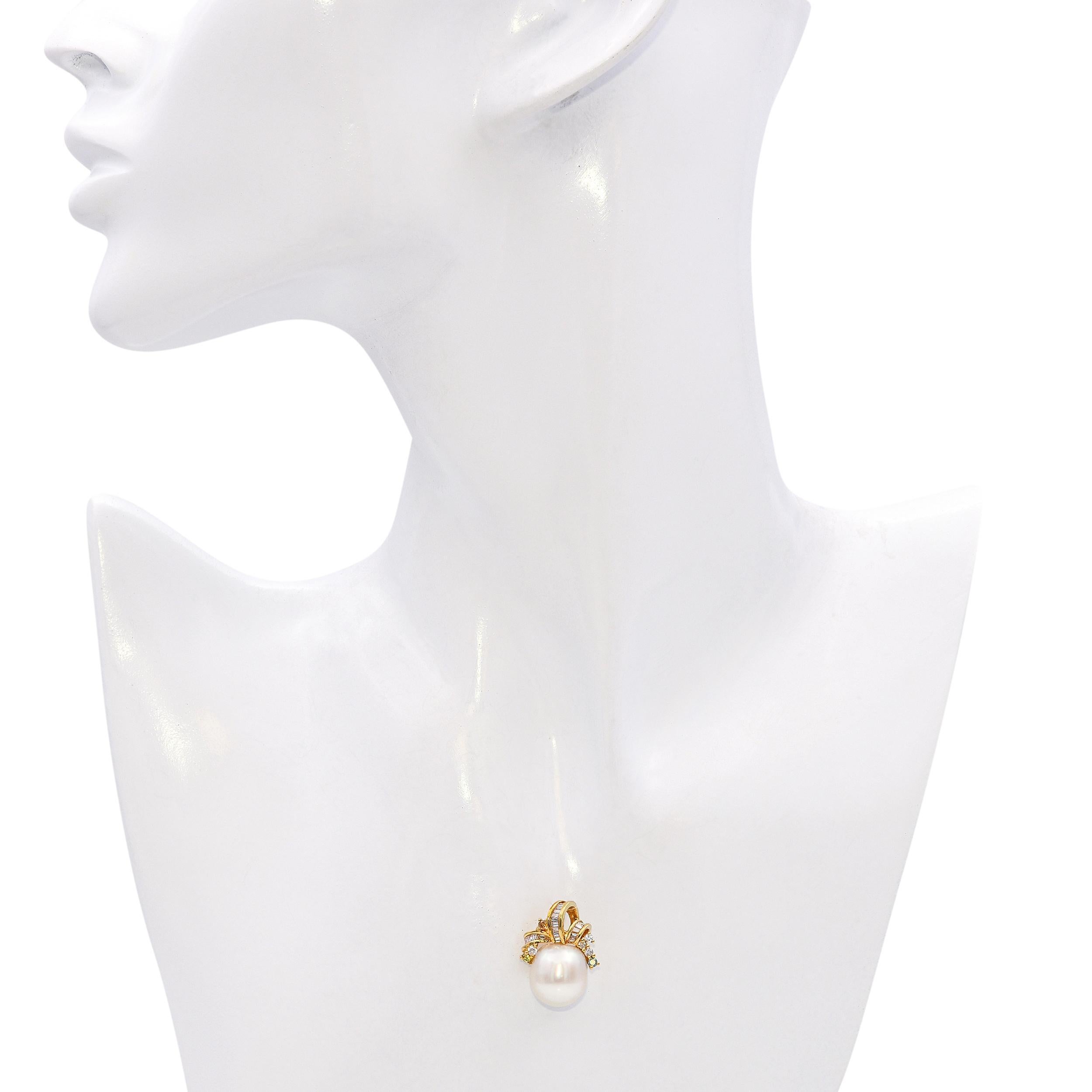 Taille mixte Pendentif en or jaune 18k 0.26tcw diamant de couleur et perle en vente