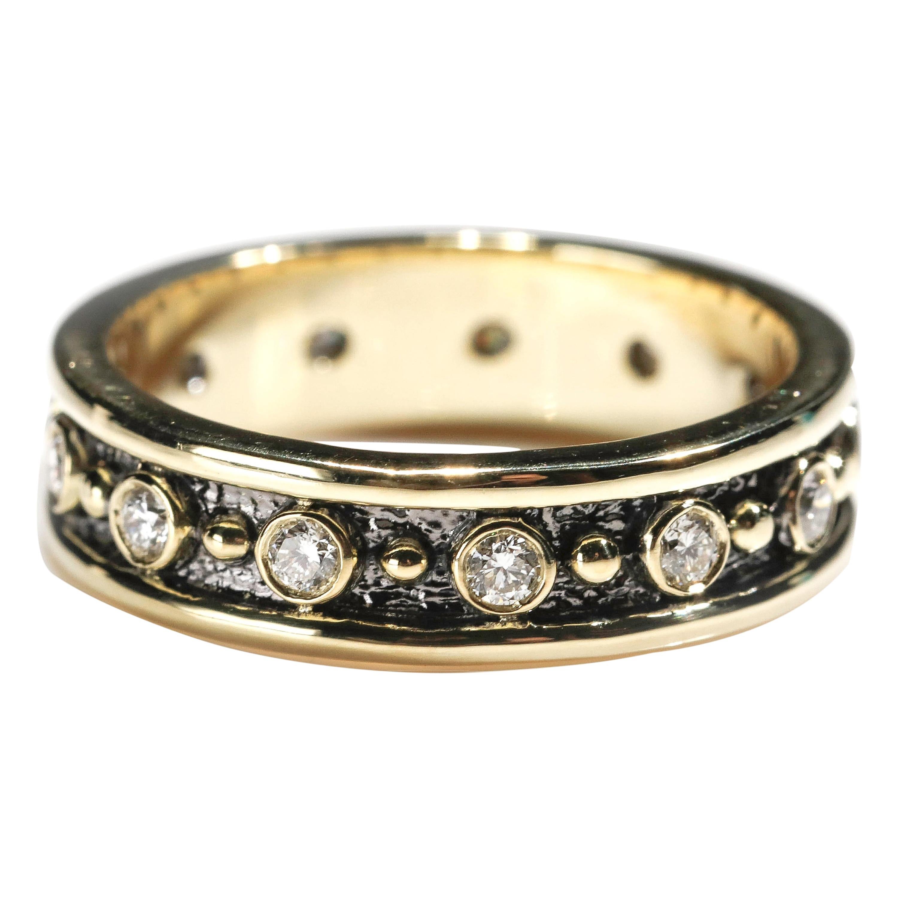 18 Karat Yellow Gold 0.35 Carat Round Cut Diamond Full Band Ring US Size 6