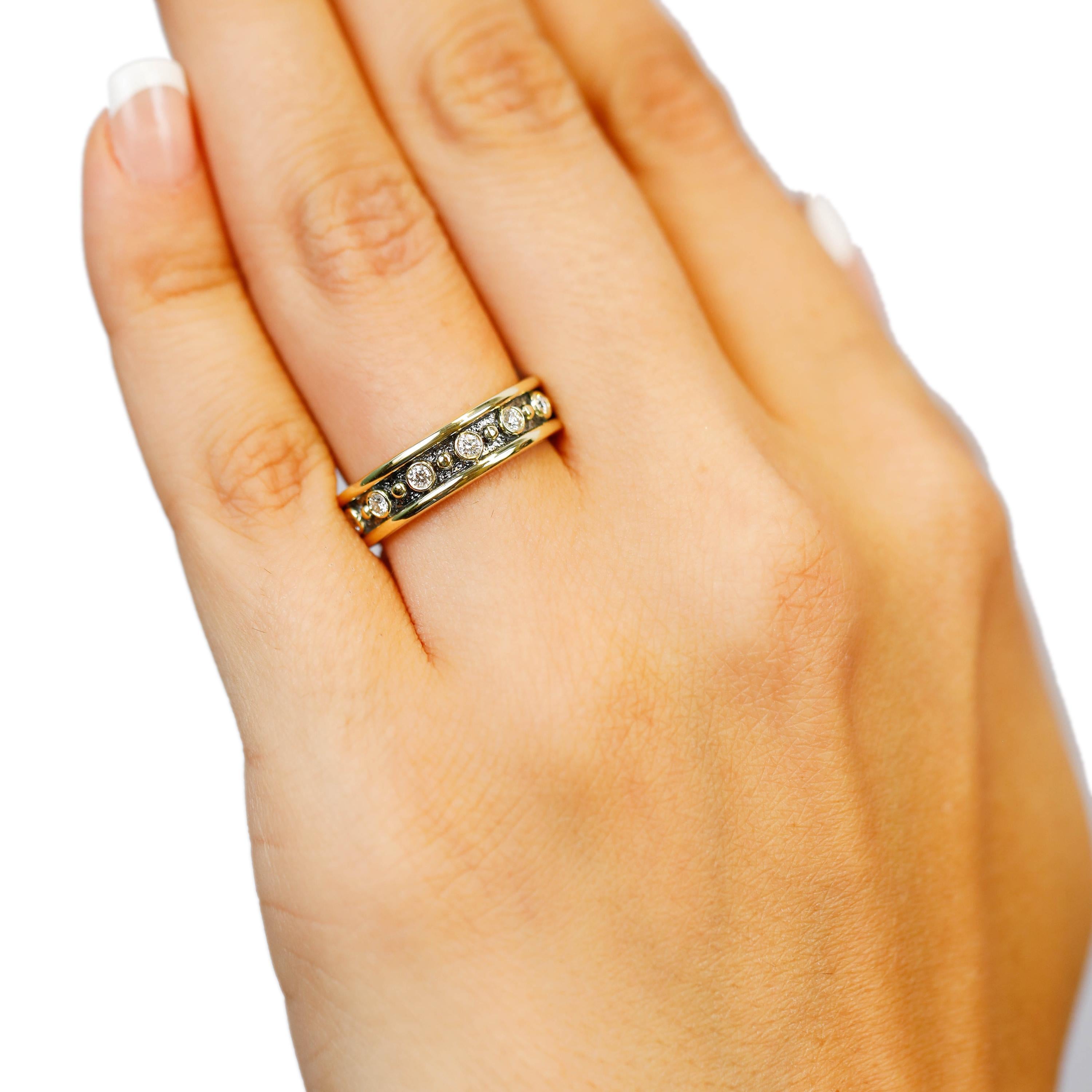 Women's 18 Karat Yellow Gold 0.35 Carat Round Cut Diamond Full Band Ring US Size 8 For Sale