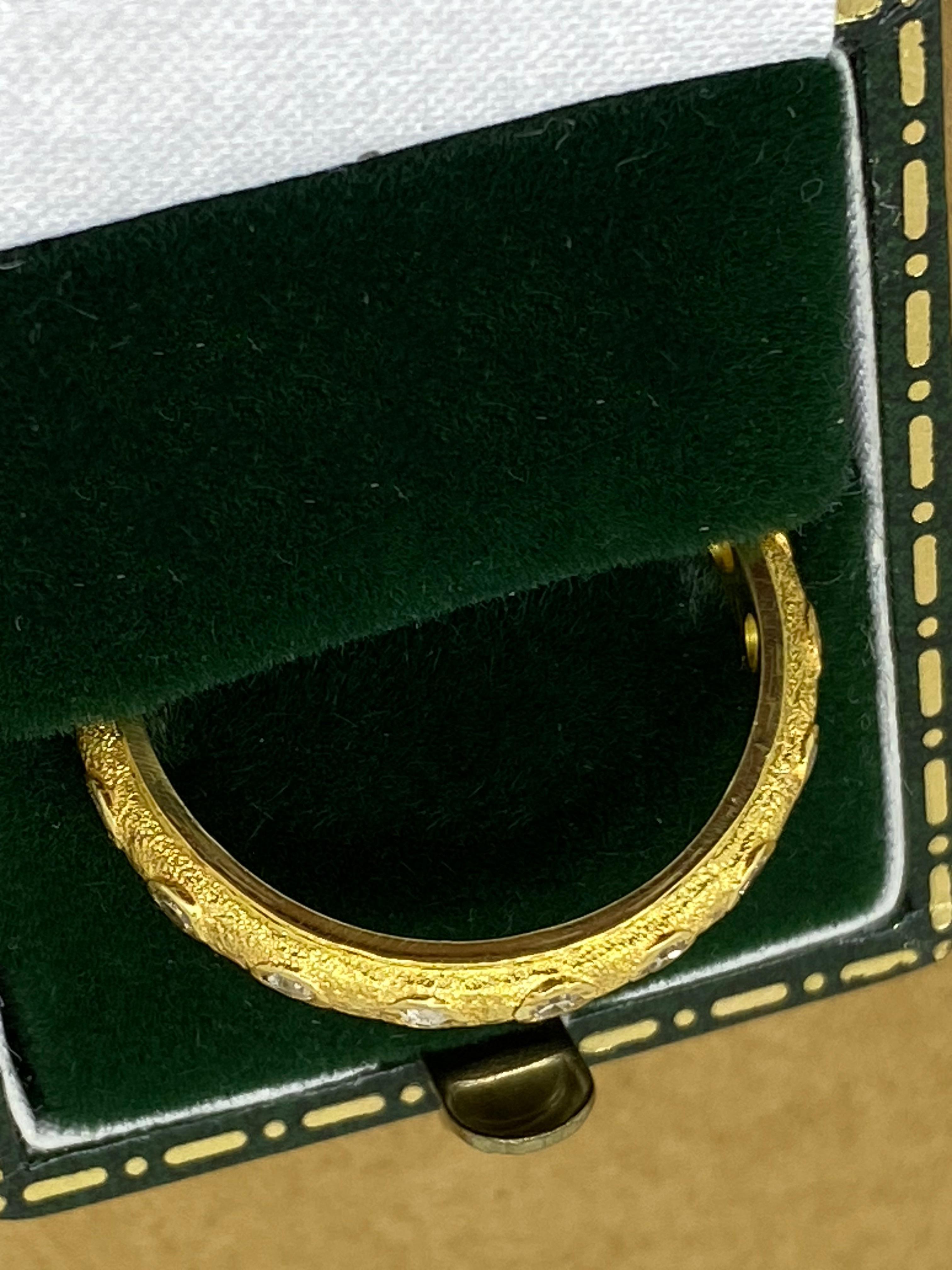 da uomo o donna Oro giallo 18 carati e diamante da 0,40 carati (x 12) Anello europeo di eternità da 4 mm fatto a mano in vendita