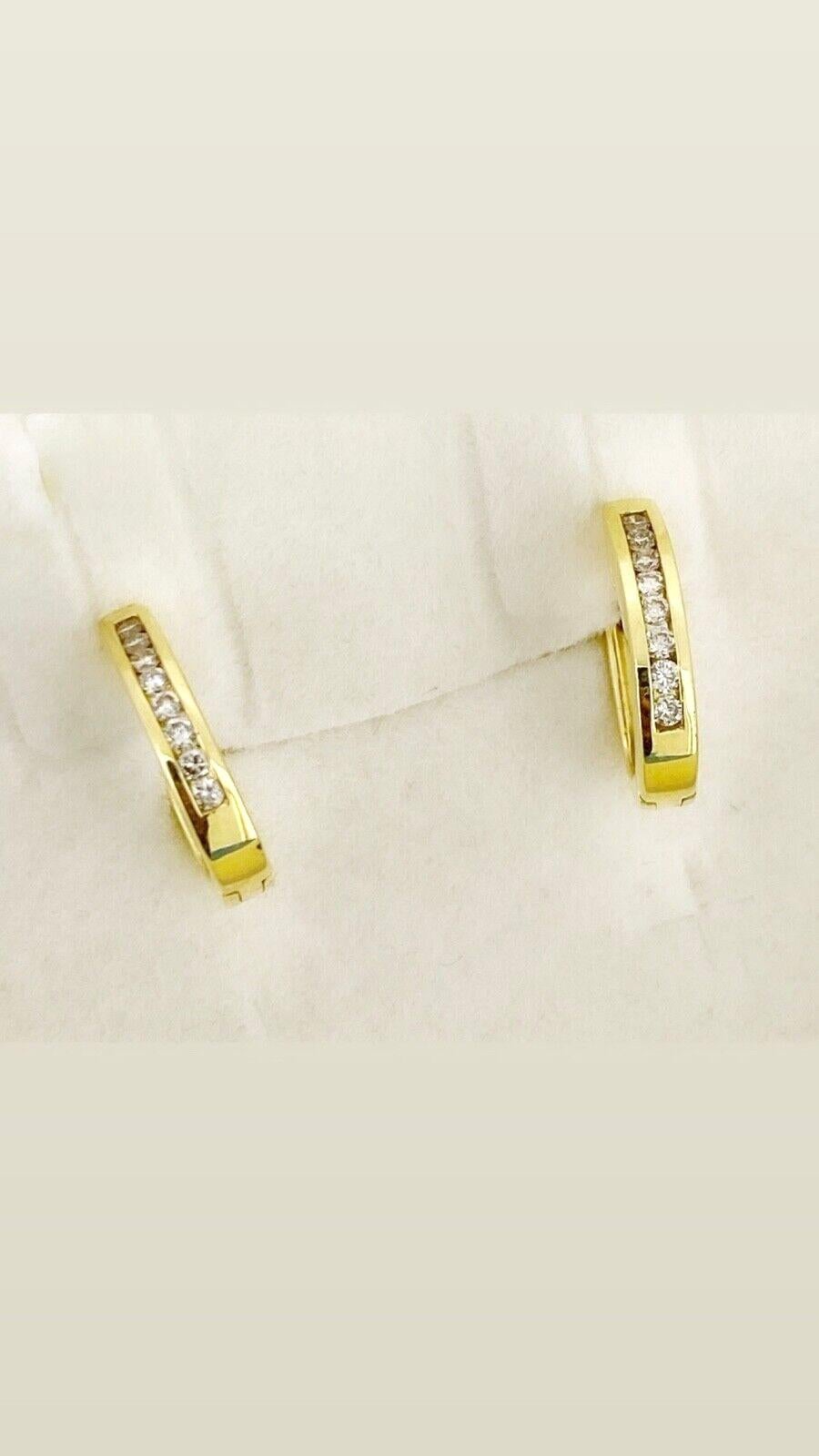 Pendientes de medio aro de oro amarillo de 18 quilates y diamantes de 0,45 ct, cierres ingleses, 15 mm de largo. en Excelente Estado en MELBOURNE, AU