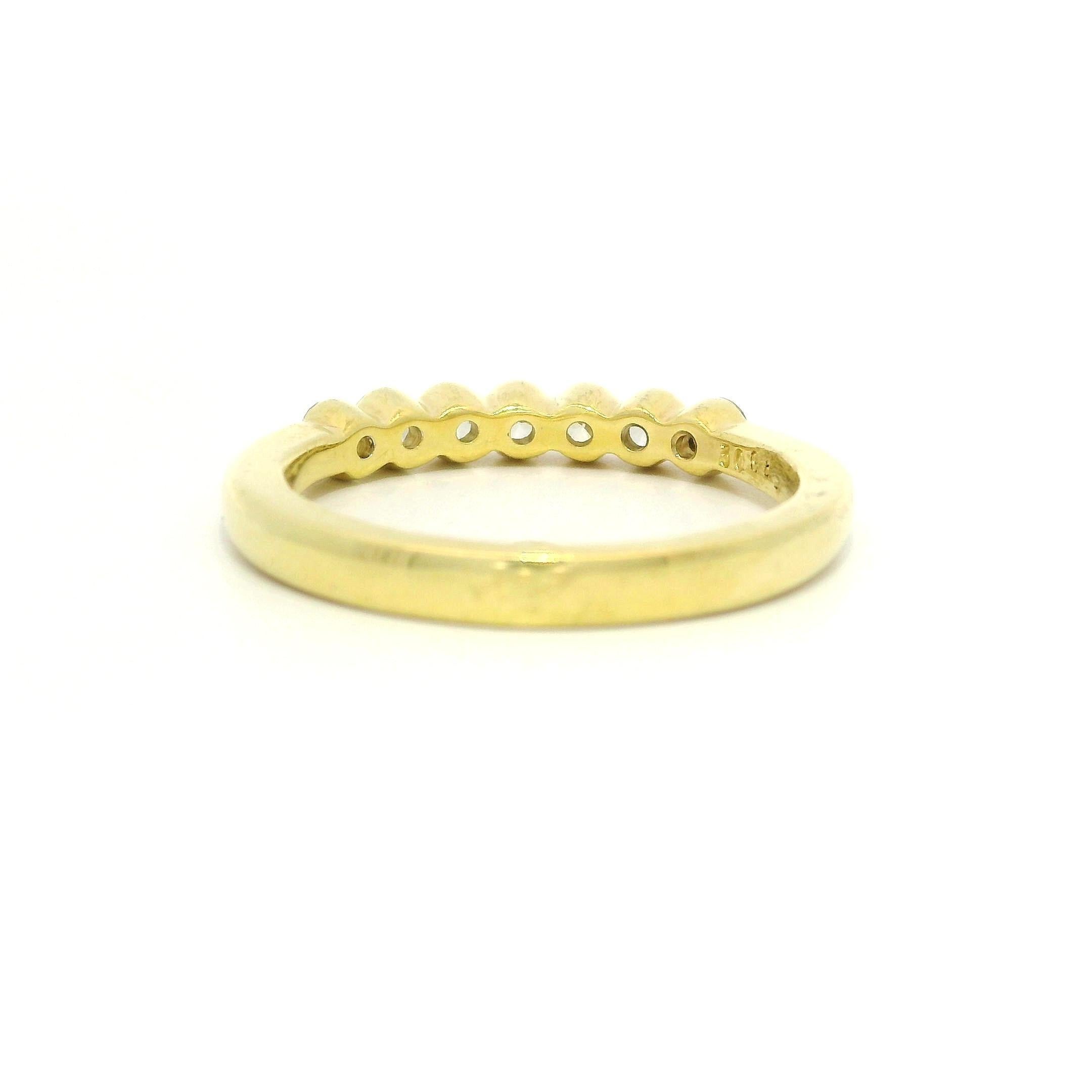 18k Gelbgold 0,50ctw Lünette Runde Diamant Low Profile 7 Stein Band Ring im Angebot 6