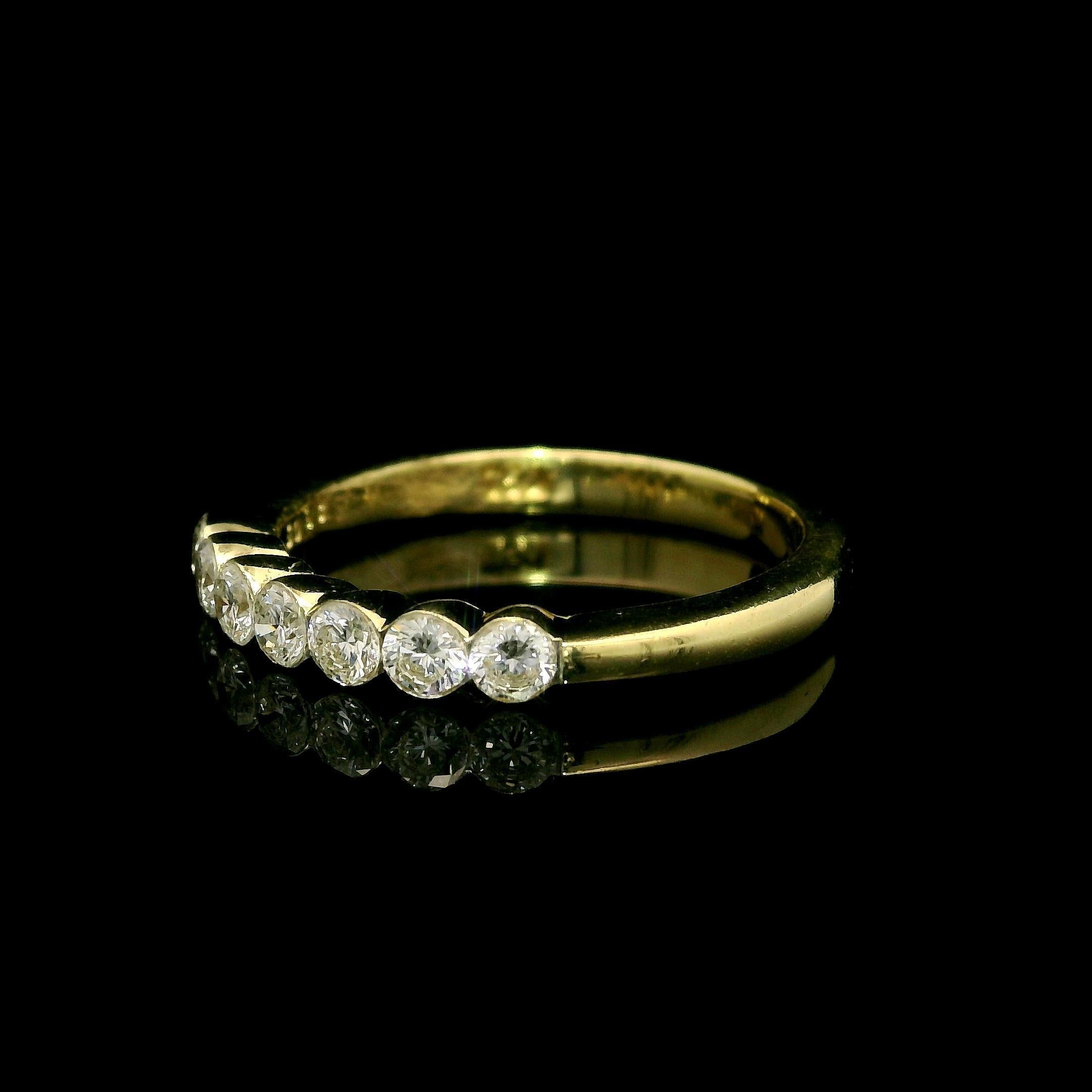 18k Gelbgold 0,50ctw Lünette Runde Diamant Low Profile 7 Stein Band Ring Damen im Angebot