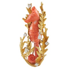 18K Yellow Gold 0.70ct Diamond and Coral Seahorse Brooch MF05-070926