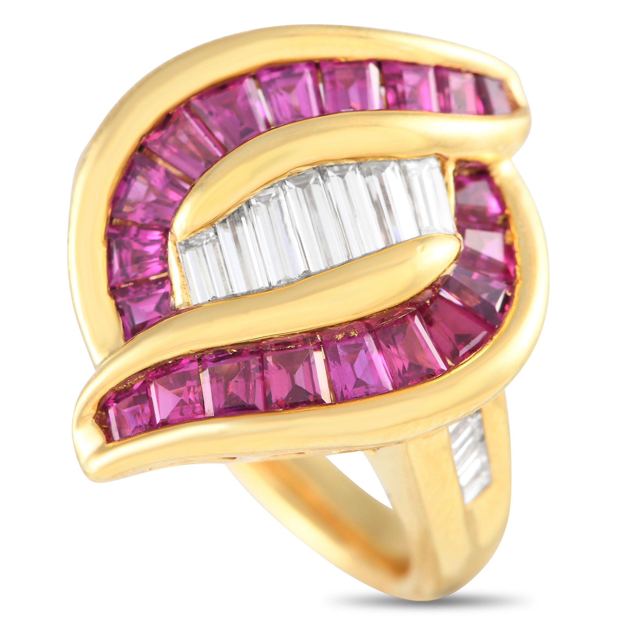 Anillo de oro amarillo de 18 quilates con diamante y rubí de 0,70 ct en Excelente Estado en Southampton, PA