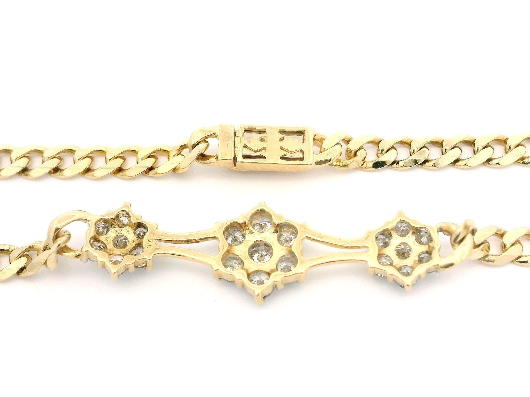 Bracelet à maillons en or jaune 18 carats avec 3 grappes de diamants de 0,75 carat poids total Excellent état - En vente à Montclair, NJ