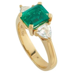 18K Yellow Gold 0.80ct Diamond and Emerald Ring MF23-030226
