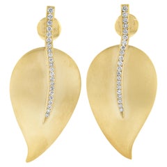 18k Yellow Gold 0.80ct Round Brilliant Diamond Brushed Drop Dangle Leaf Earrings