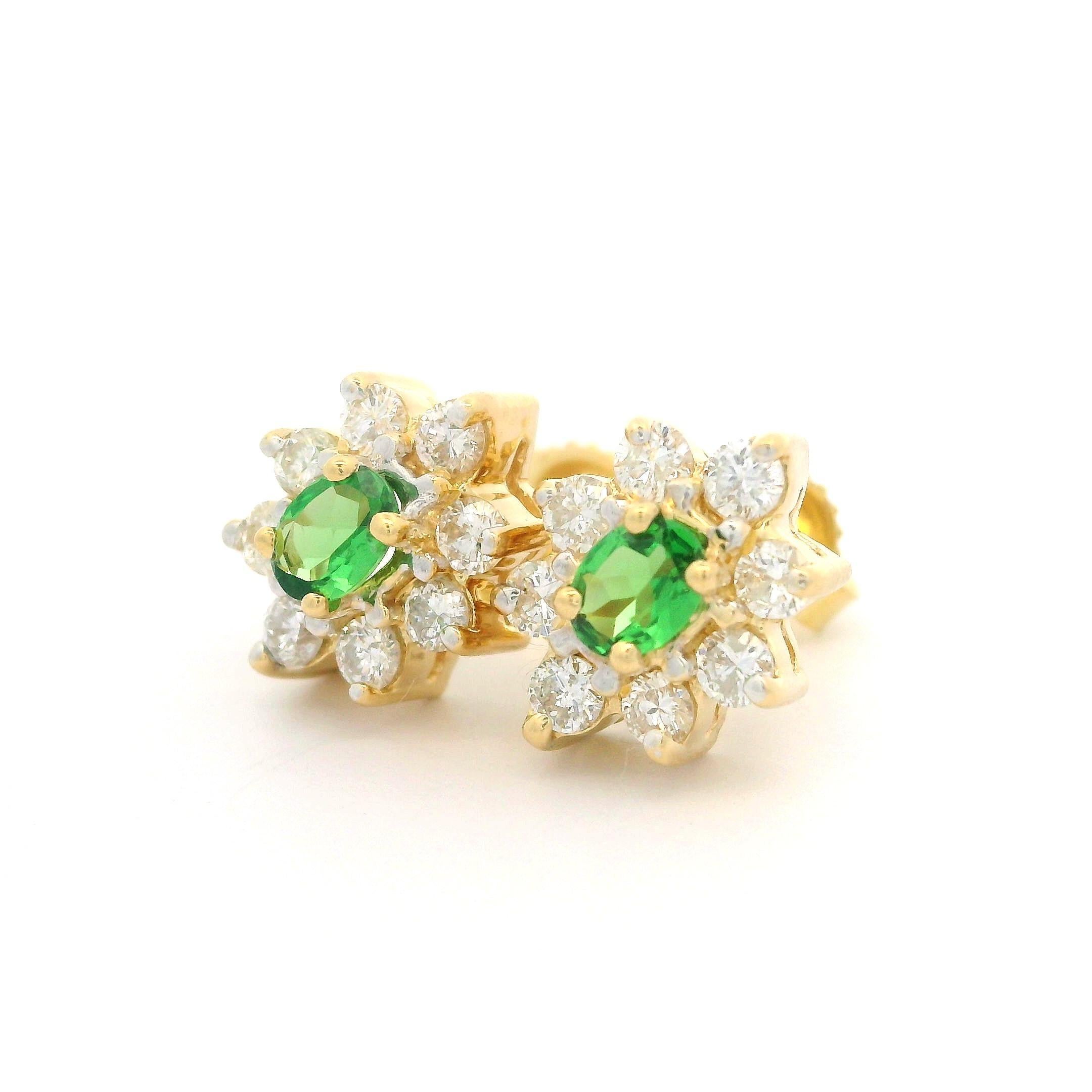 18k Yellow Gold 0.80ctw Tsavorite & Diamond Halo Cluster Stud Earrings For Sale 1