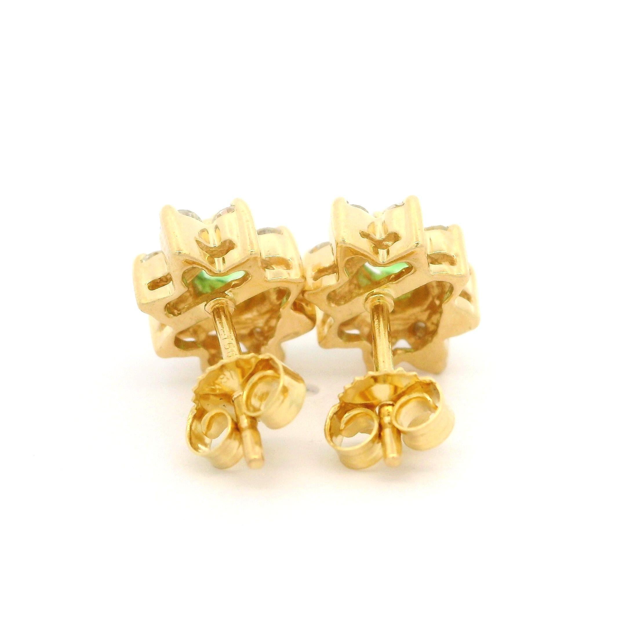 18k Yellow Gold 0.80ctw Tsavorite & Diamond Halo Cluster Stud Earrings For Sale 3