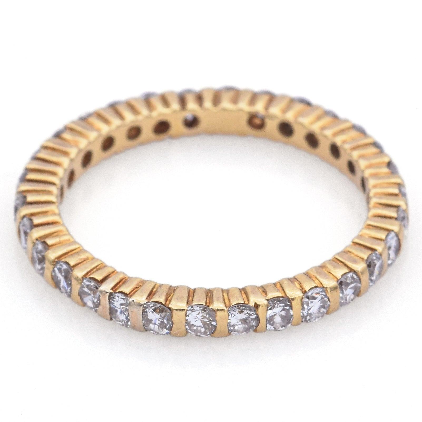 Alianza de oro amarillo de 18 quilates con diamantes de 0,87 tcw en Bueno estado para la venta en New York, NY