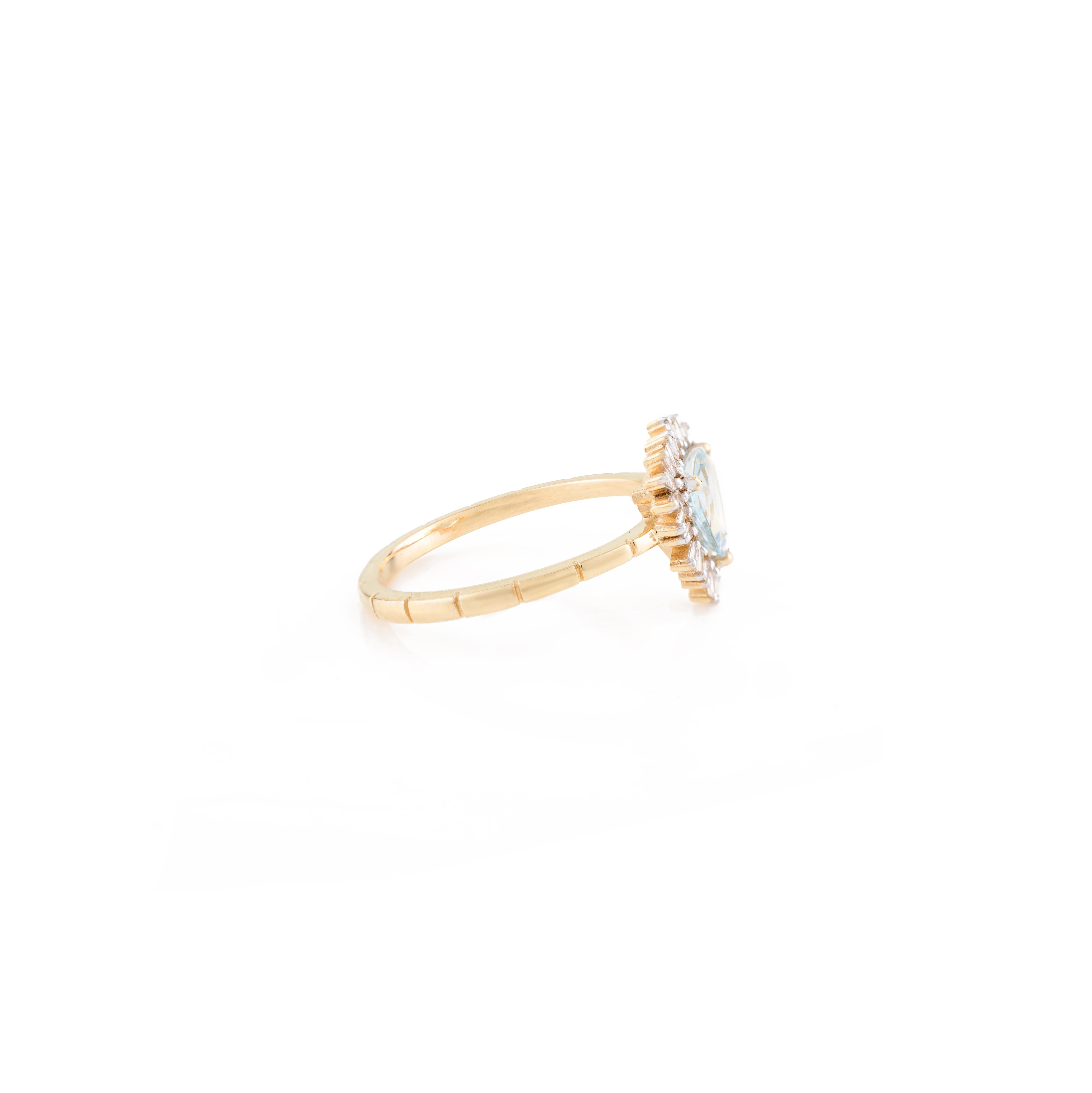 En vente :  Bague de fiançailles en or jaune 18 carats avec aigue-marine, diamant baguette et halo de 1 carat poids total 3