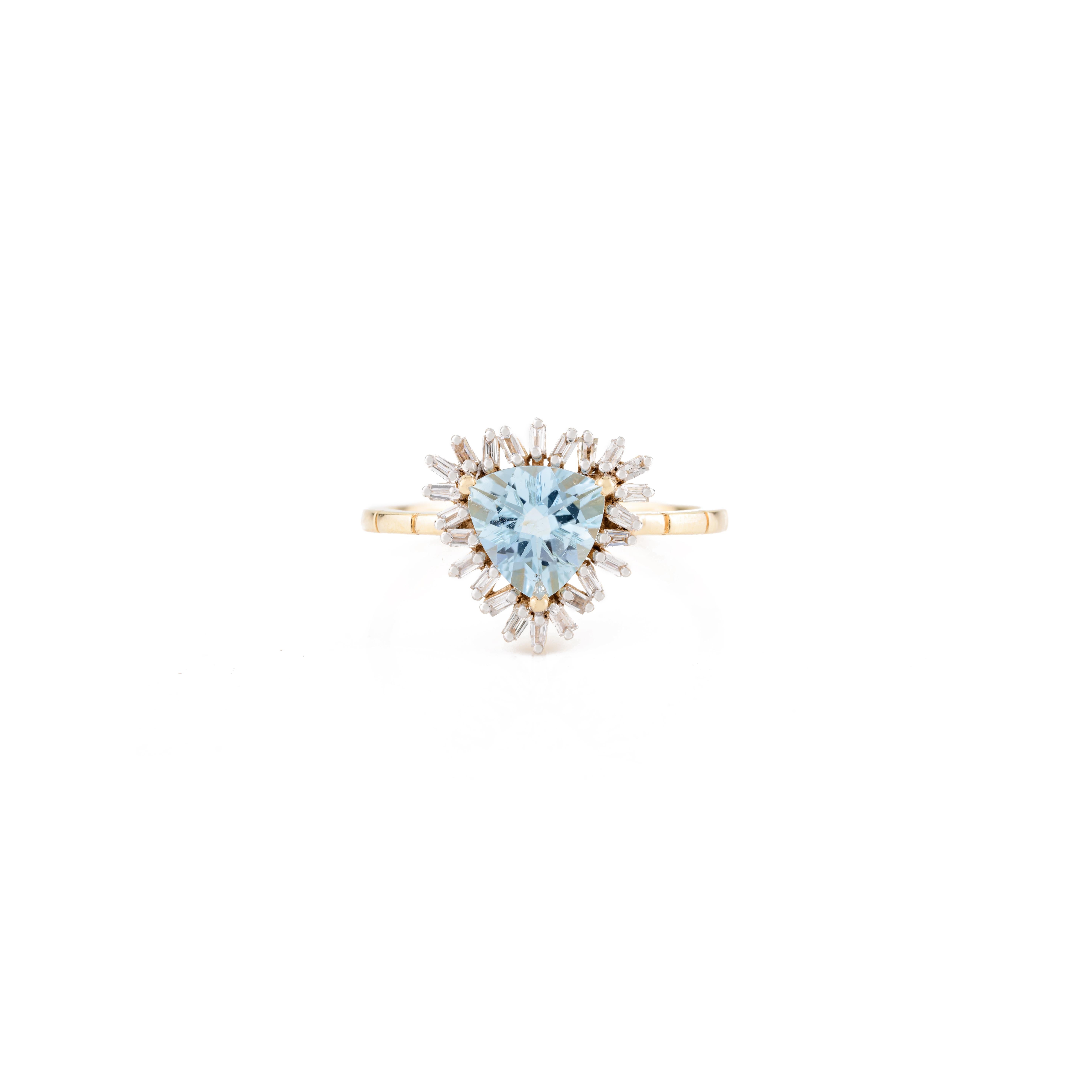 En vente :  Bague de fiançailles en or jaune 18 carats avec aigue-marine, diamant baguette et halo de 1 carat poids total 5