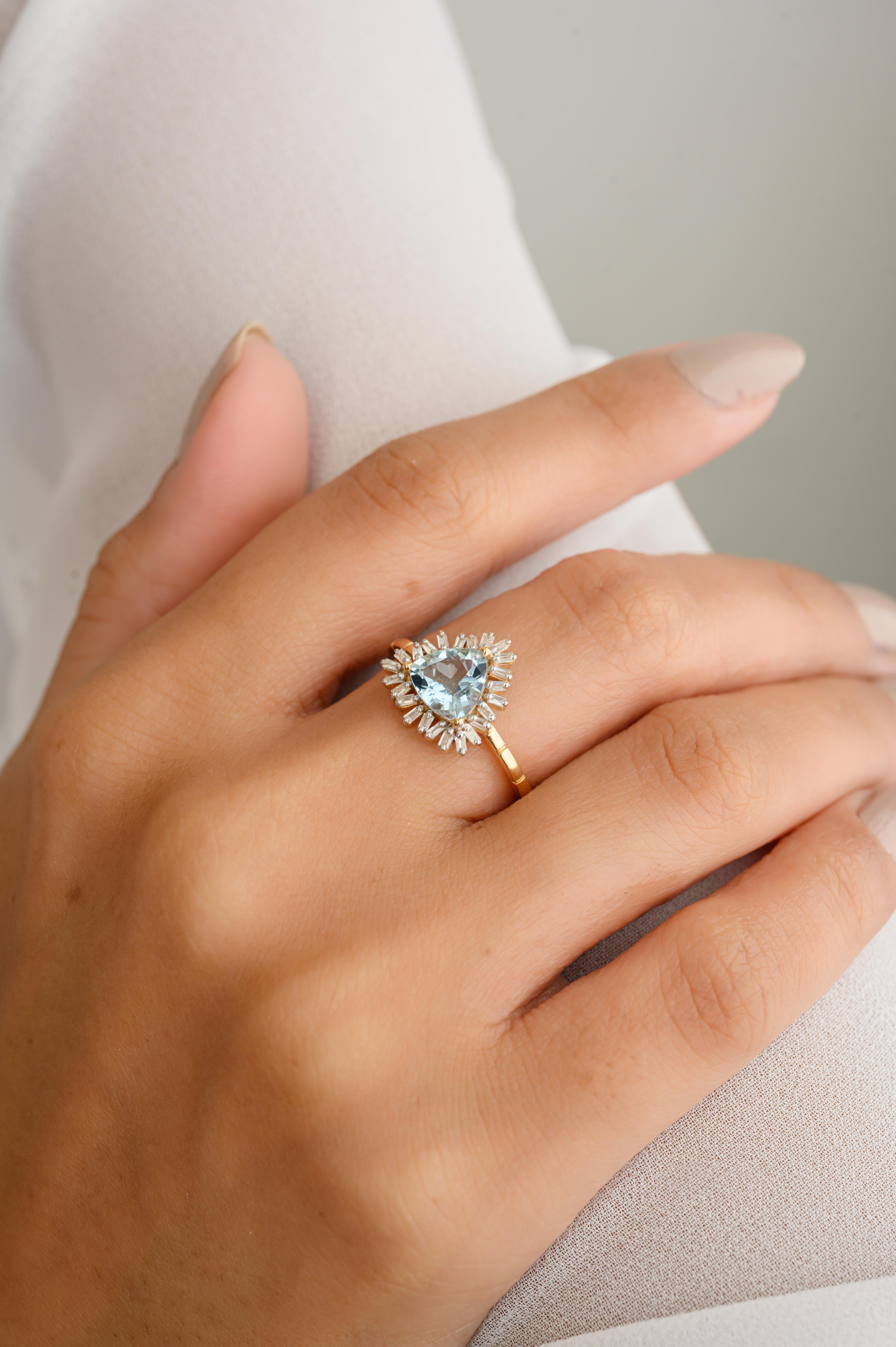 En vente :  Bague de fiançailles en or jaune 18 carats avec aigue-marine, diamant baguette et halo de 1 carat poids total 6