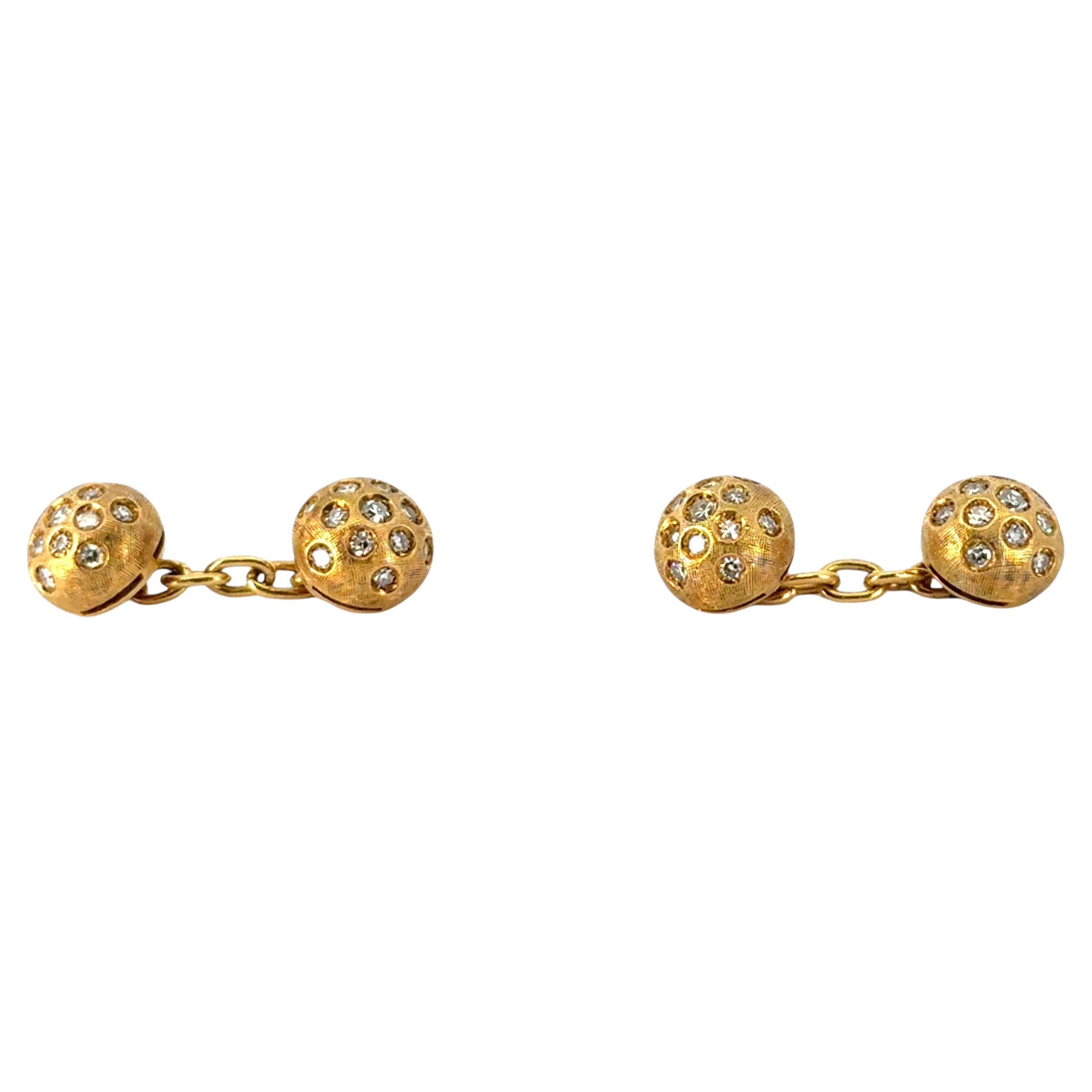 18k Yellow Gold 1.00ctw Diamond Stud Cufflink Set with 5-Link Design