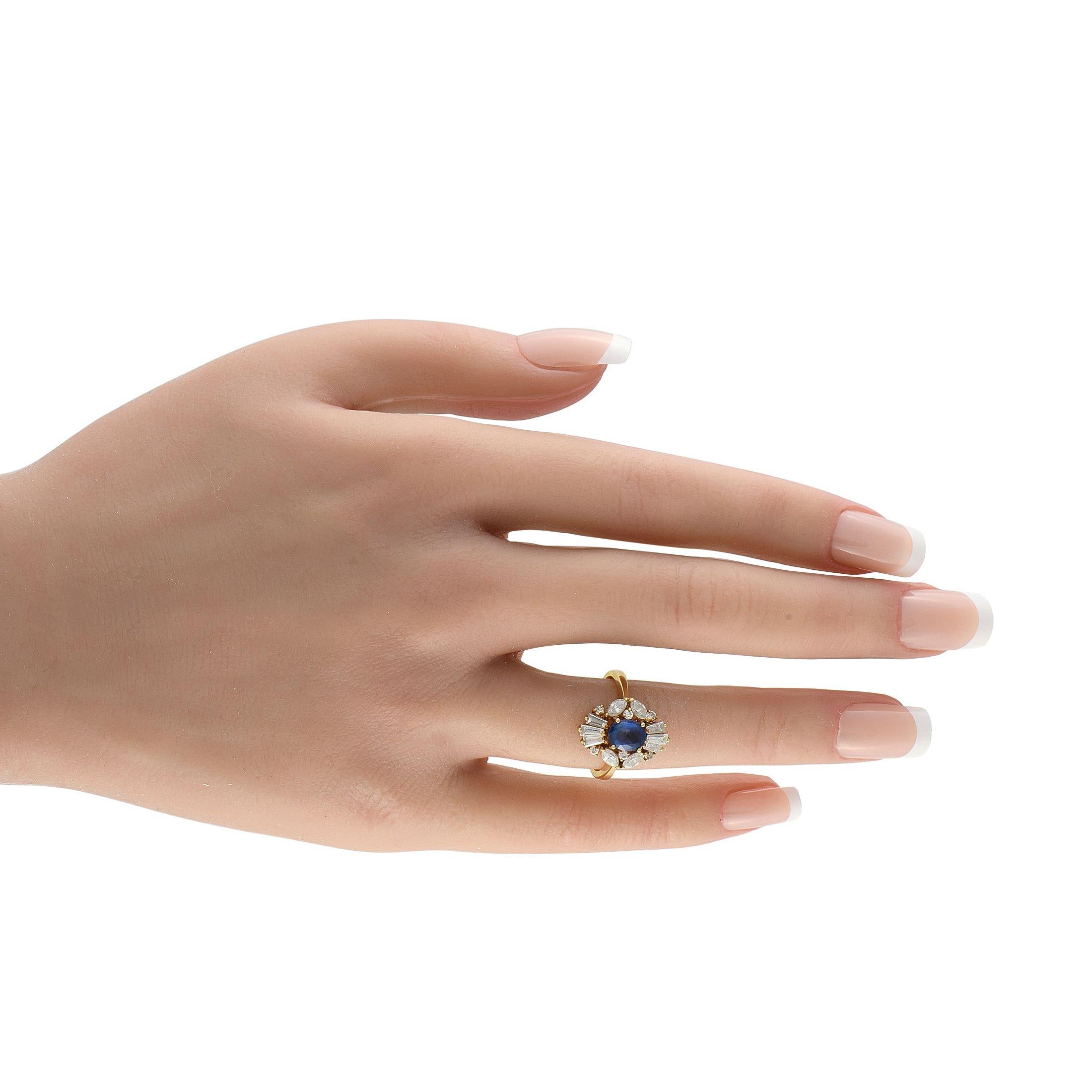 Taille mixte Bague en or jaune 18K avec 1,02ct de diamant et saphir en vente