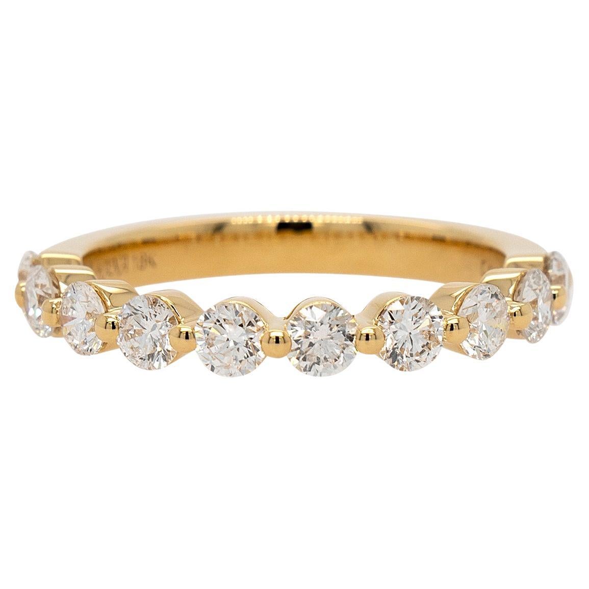 18k Yellow Gold 1.05ct Round Brilliant Natural Diamond Wedding Band For Sale