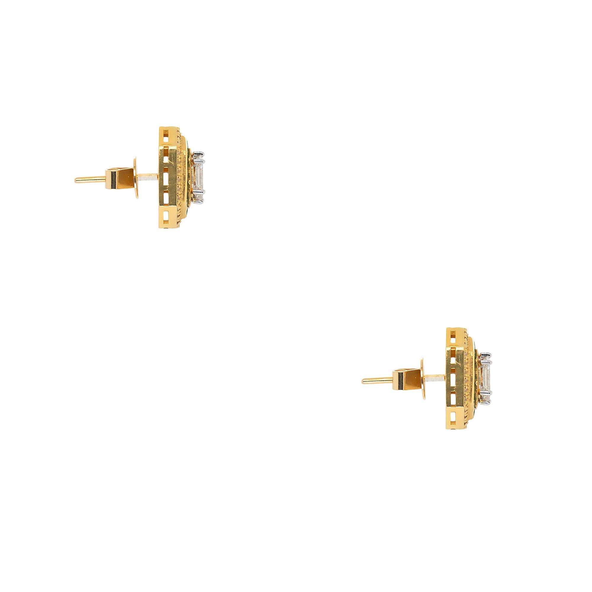 Earrin octogonal en or jaune 18 carats avec diamants de 1,07 carat et émeraudes de 1,28 carat en vente 1