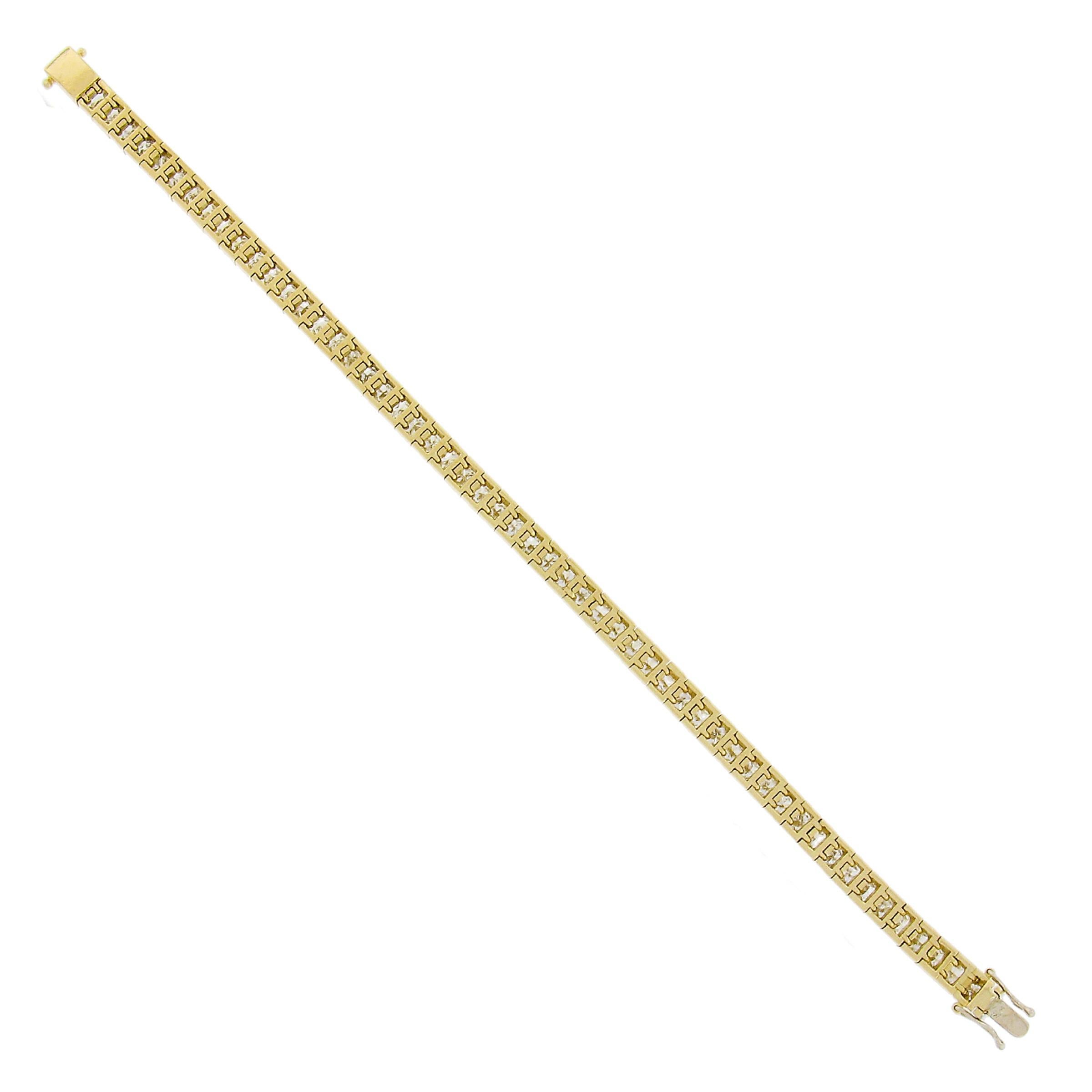 18K Yellow Gold 10.96ct Princess Cut Channel Set Diamond Line Tennis Bracelet For Sale 3