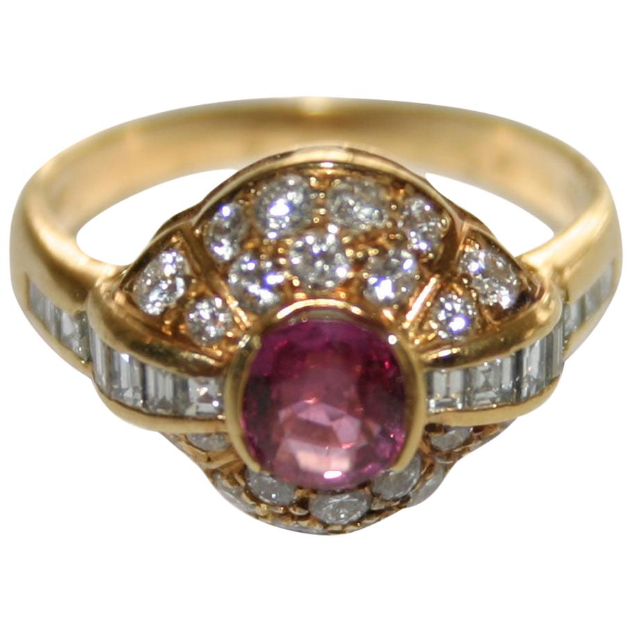 18 Karat Yellow Gold 1.0 Carat Diamond and 0.50 Carat Ruby Women's Ring For Sale
