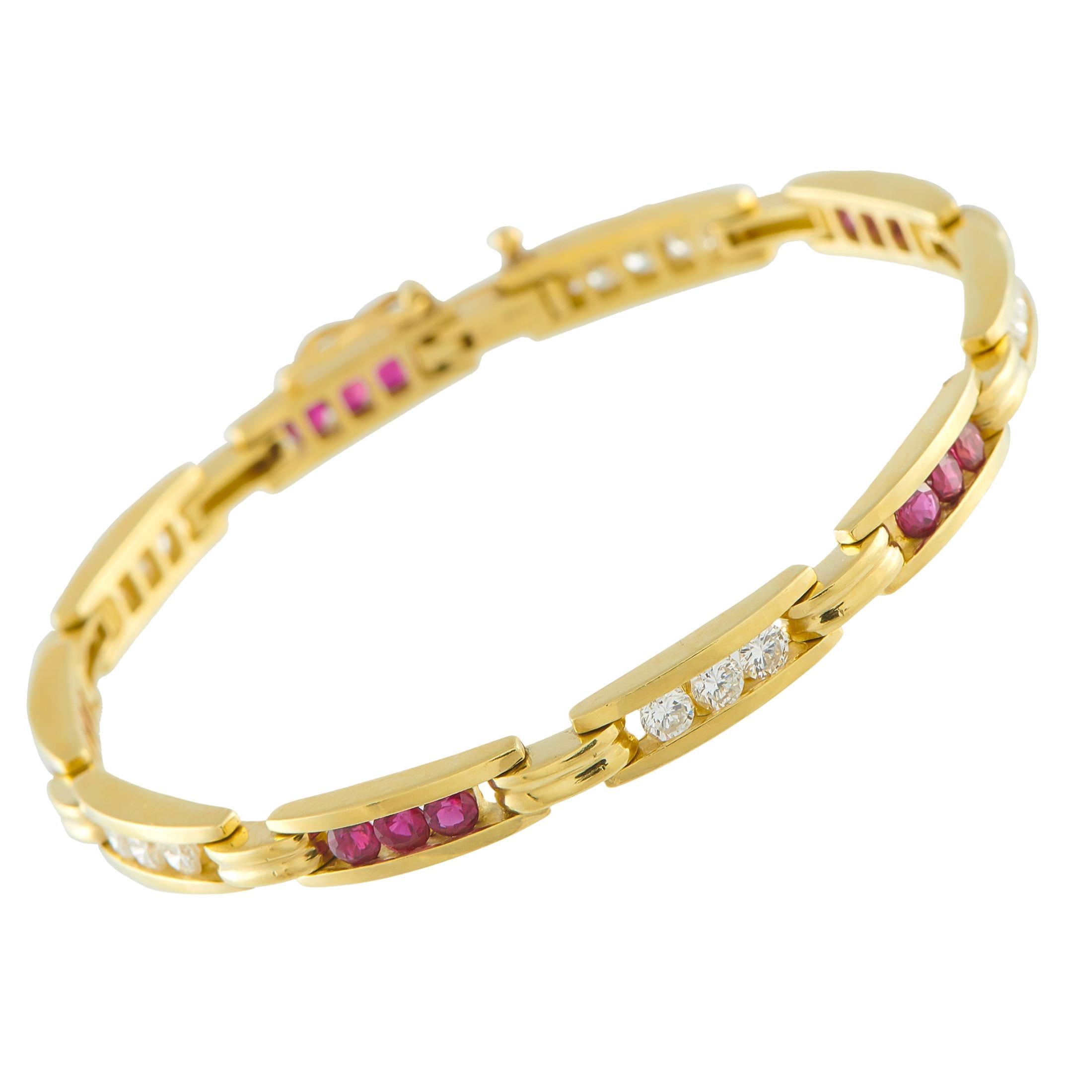 18K Yellow Gold 1.0ct Diamond and Ruby Bracelet MF42-020326 For Sale