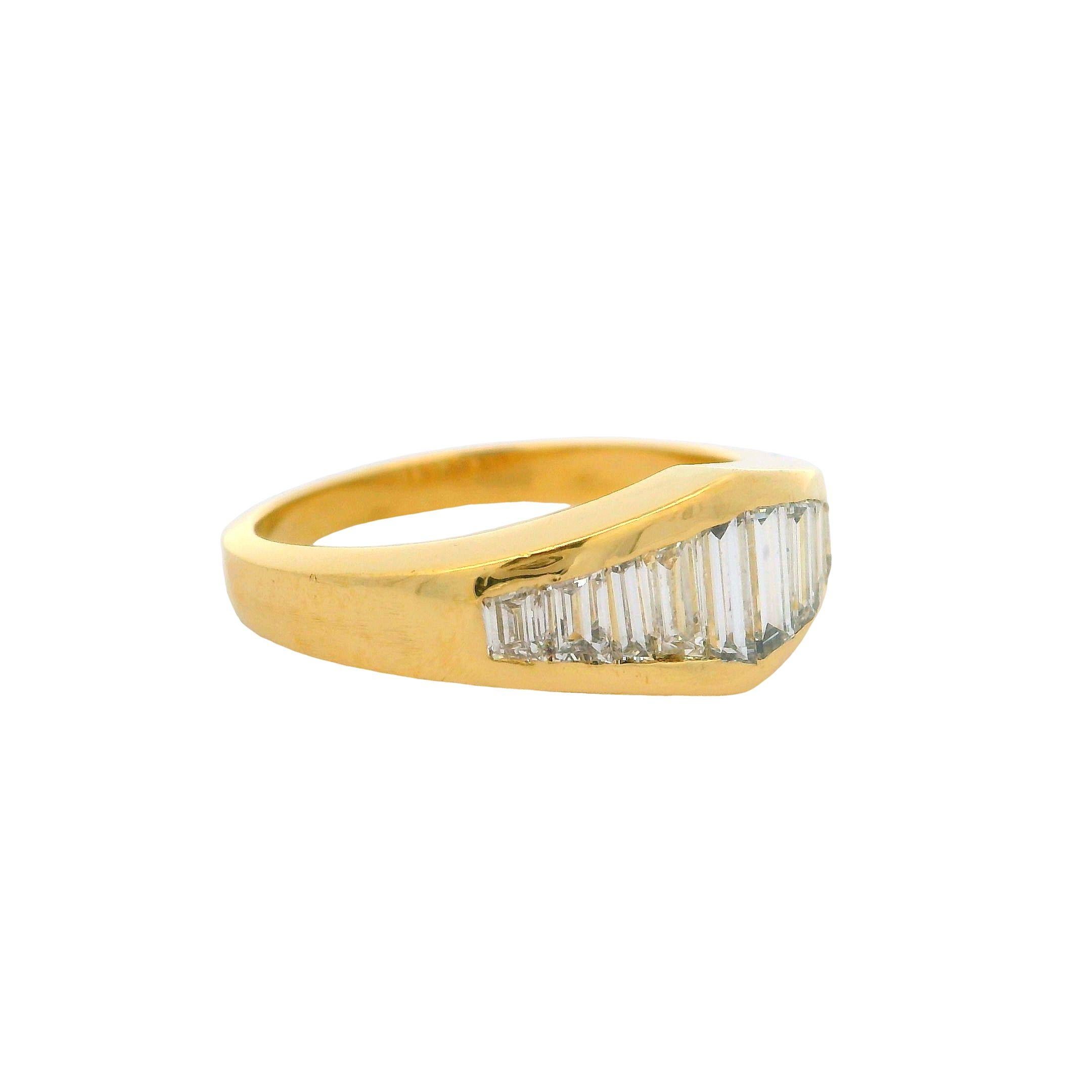 18k Yellow Gold 1.0ctw Graduated Custom Cut Diamond Channel Band Ring Size 6.5 For Sale 1