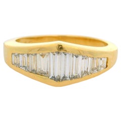 Anello a fascia in oro giallo 18k con diamanti taglio personalizzato graduato da 1,0ctw, misura 6,5