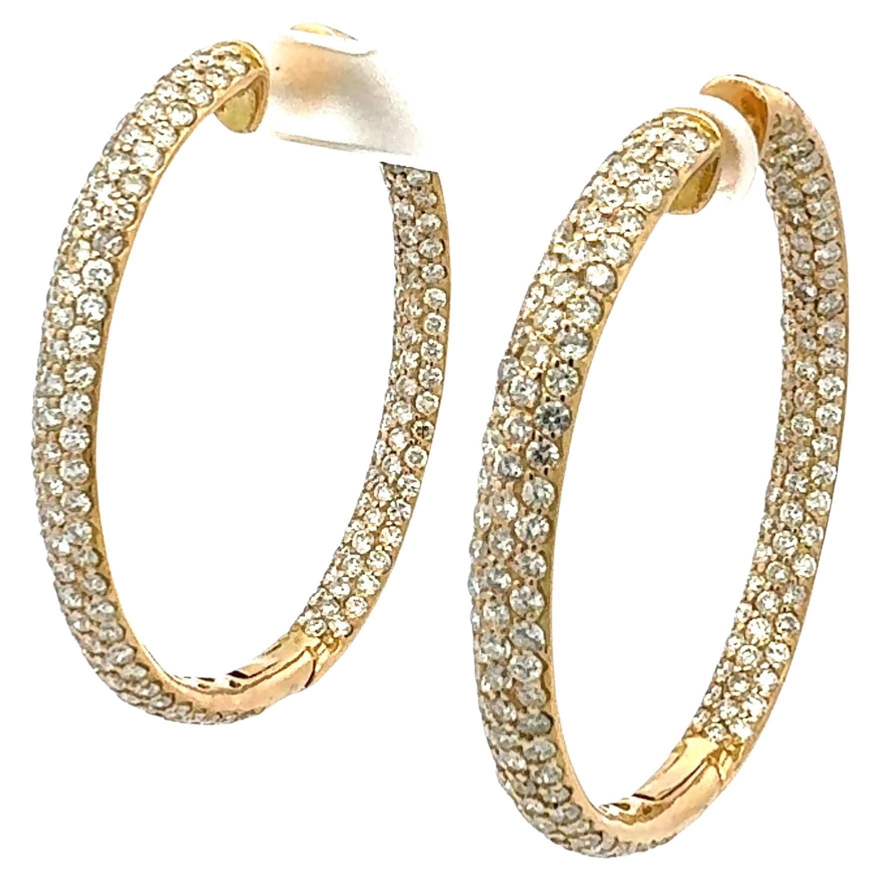 Boucles d
oreilles en or jaune 18 carats 11.26ct H VS1 Round Brilliant Diamond Large Hoop Earrings