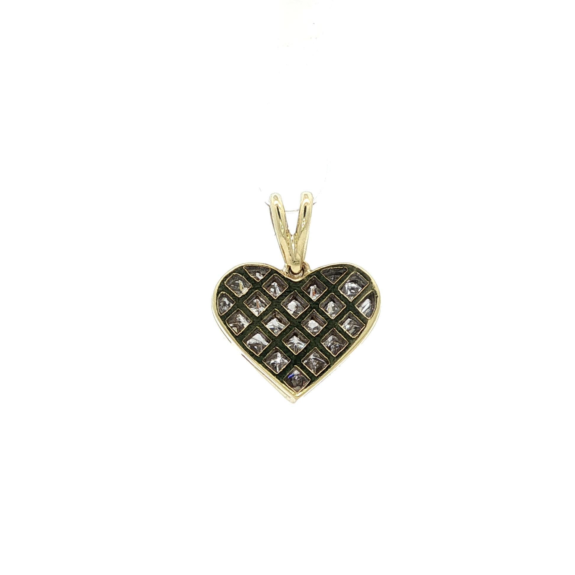Pendentif à breloques en or jaune 18k 1.12ctw Square Invisible Set Diamond Heart Pour femmes en vente