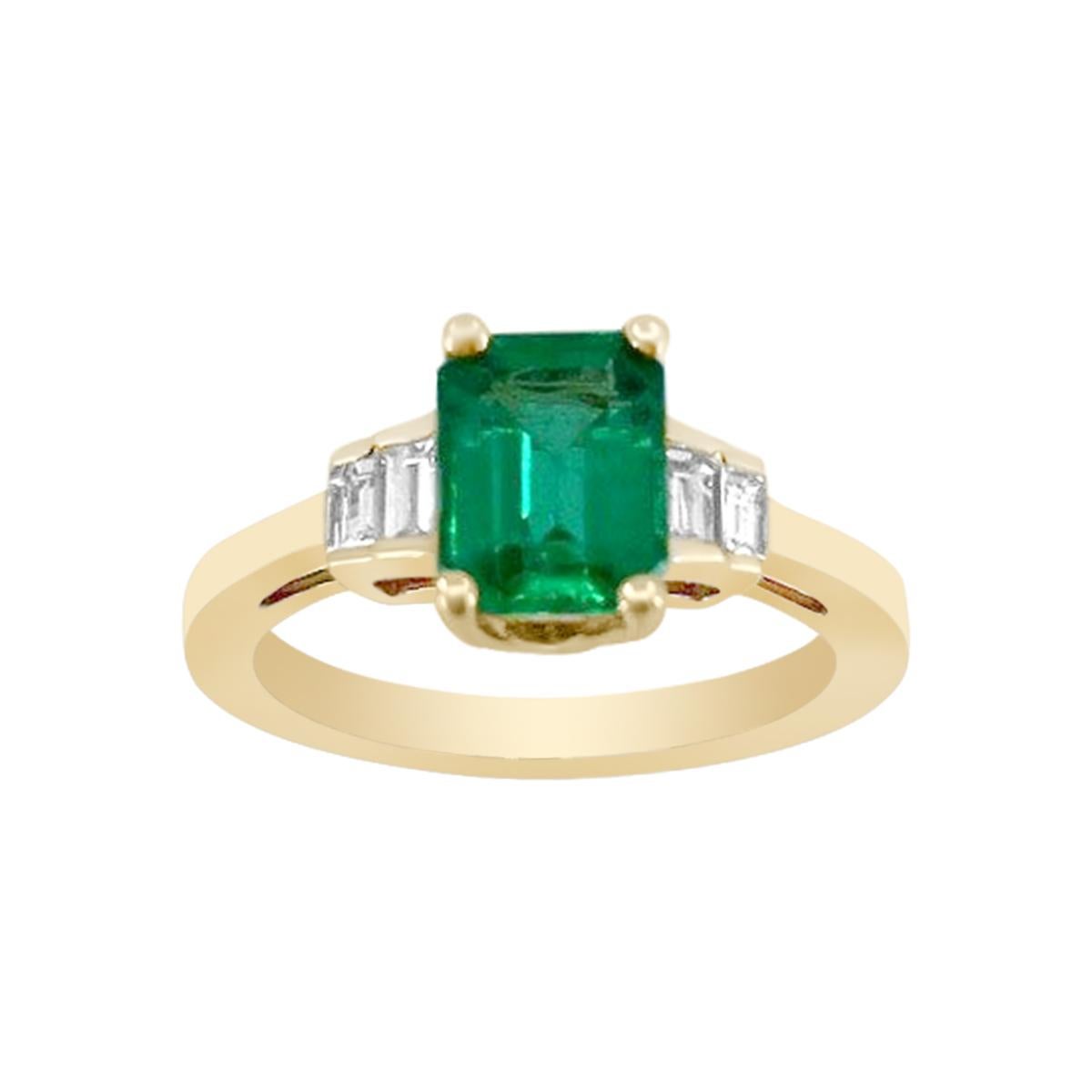 Octagon Cut 18K Yellow Gold 1.13cts Emerald and Diamond Ring, Style# R1538 For Sale